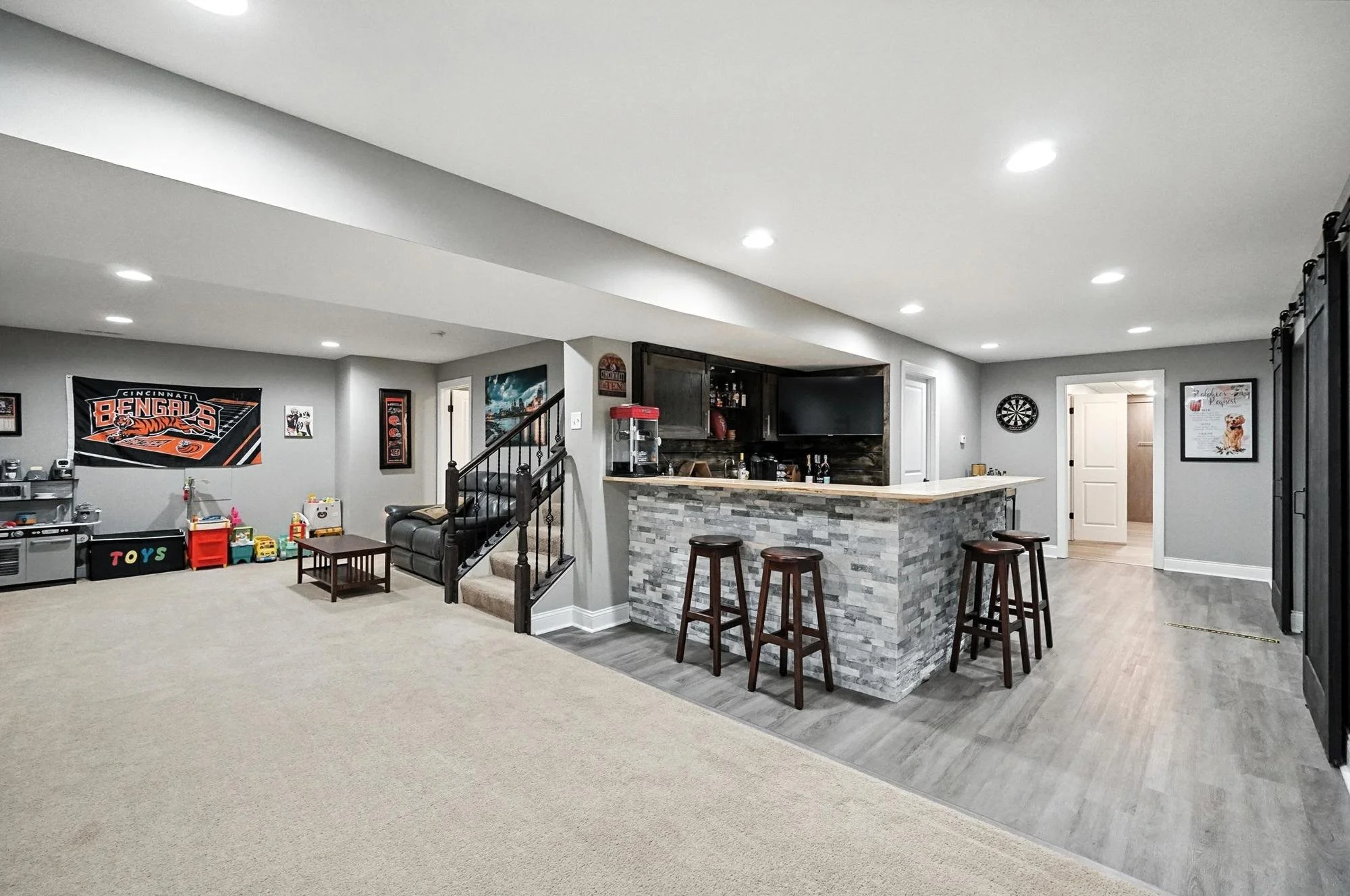 4503bluejayway_web374.jpg