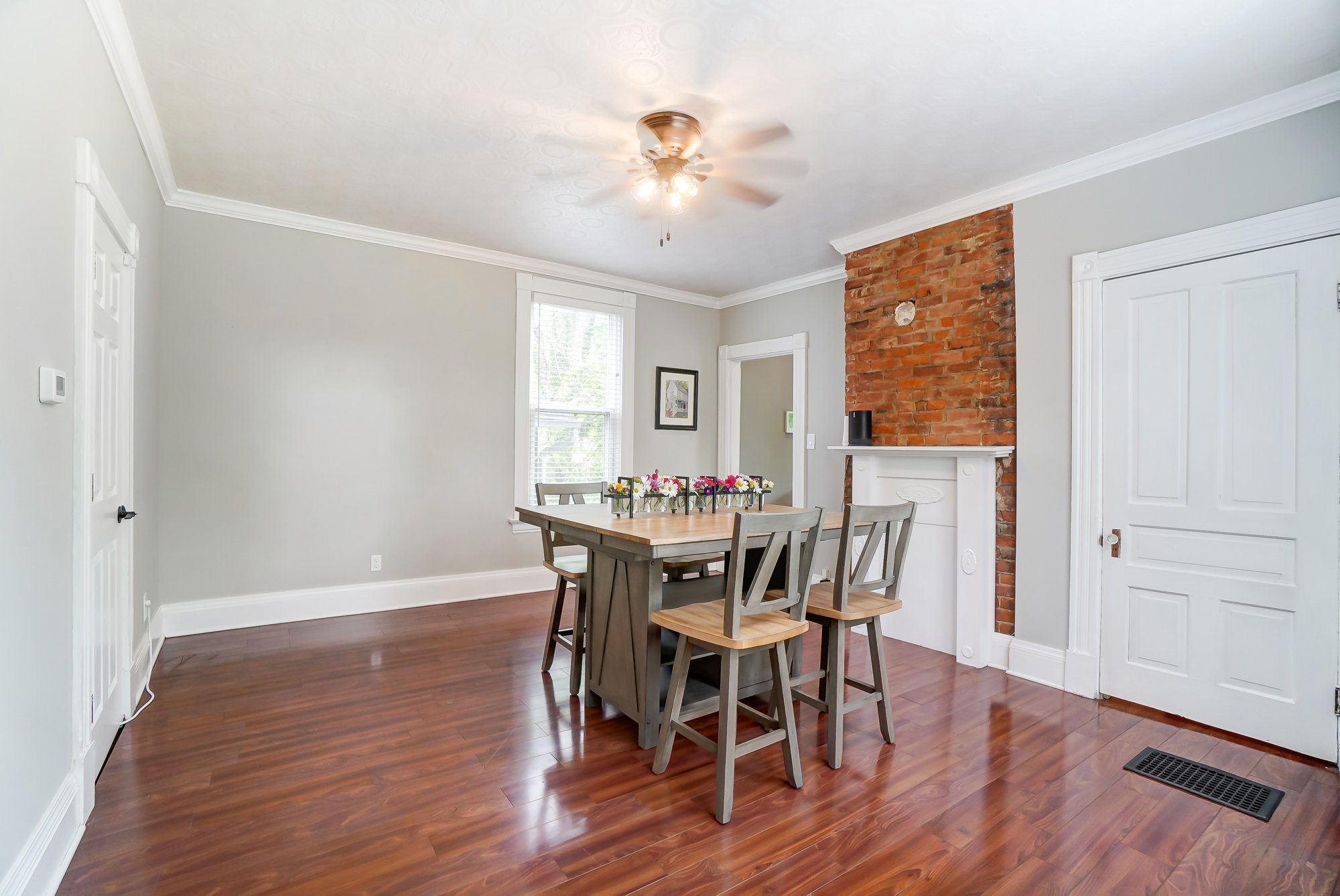 3760_hutton_st_web_016.jpg