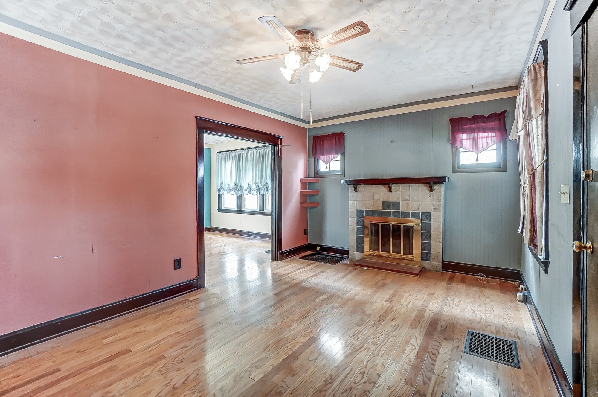 4222_millsbrae_ave_web_009.jpg