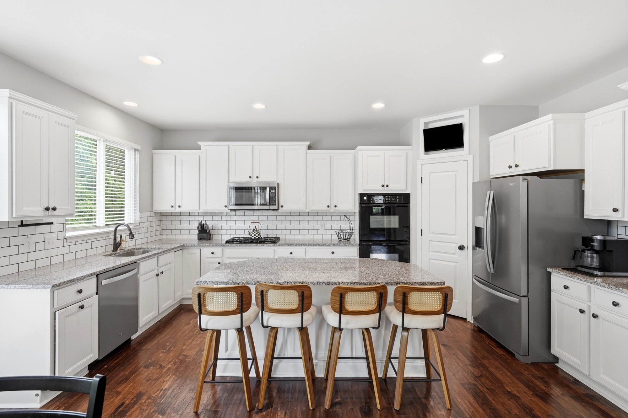 1358shakerrunblvd_web104.jpg