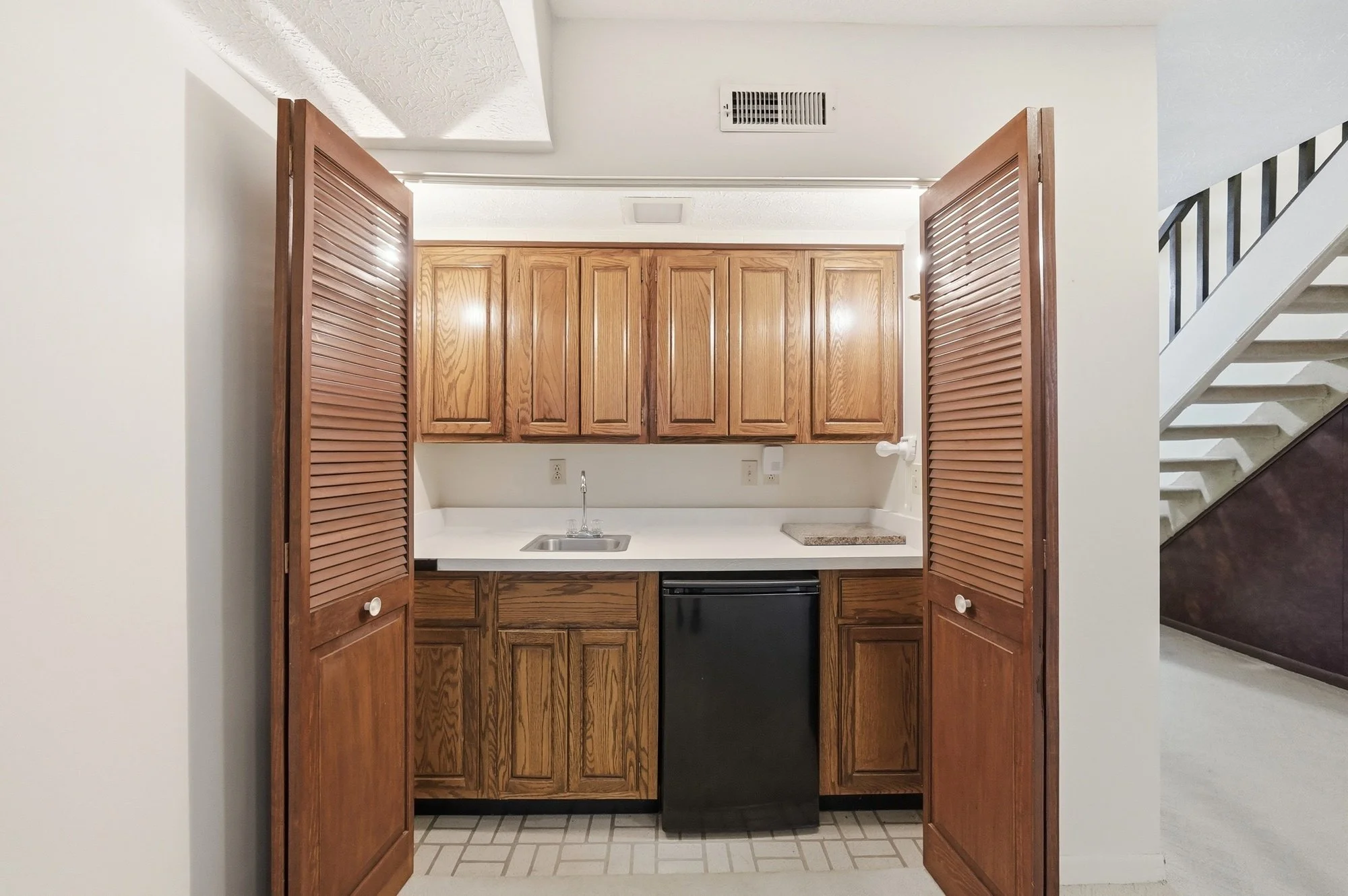 10845lakethamesdr_web043.jpg