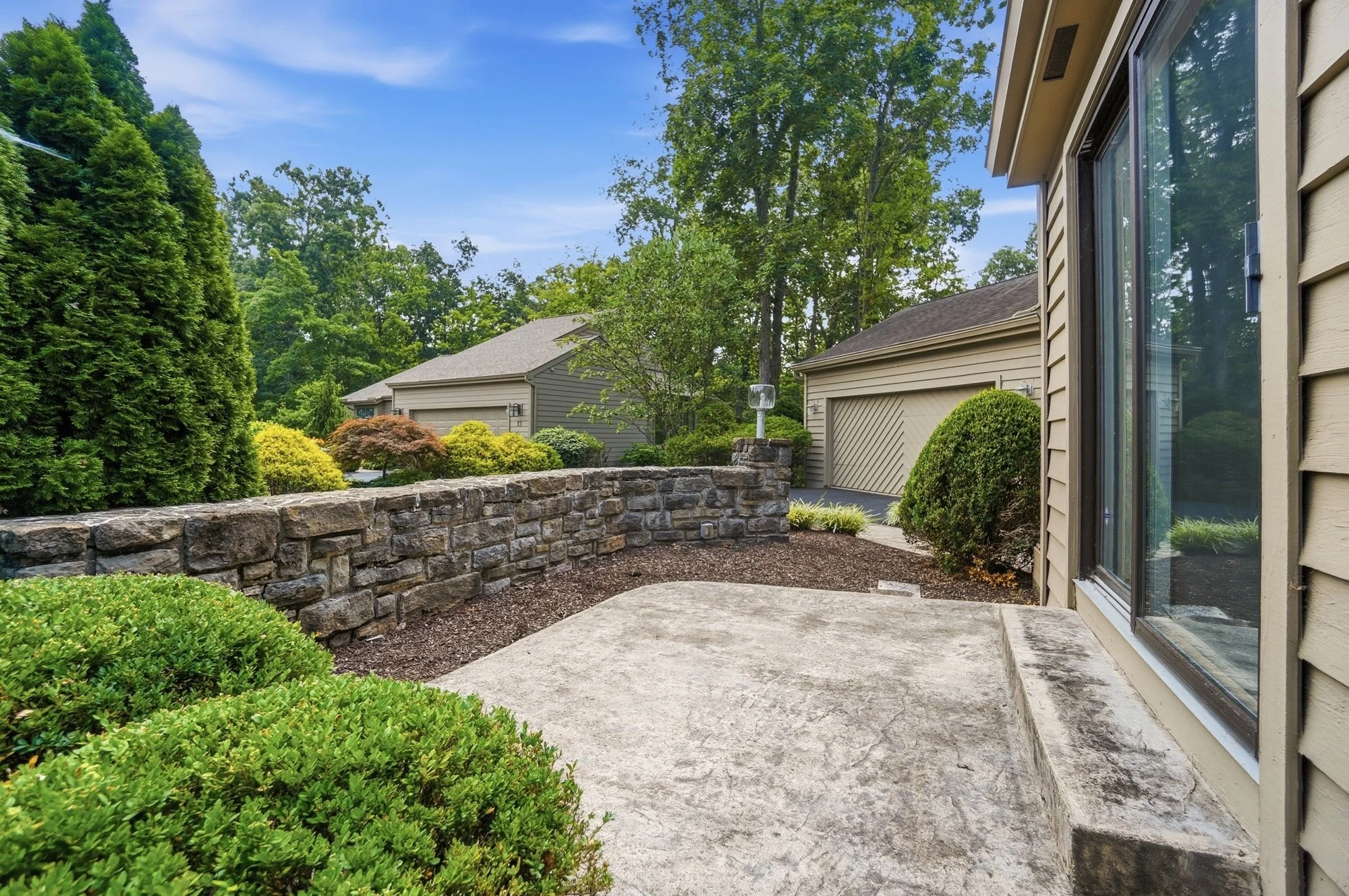15fallingbrook_web007.jpg