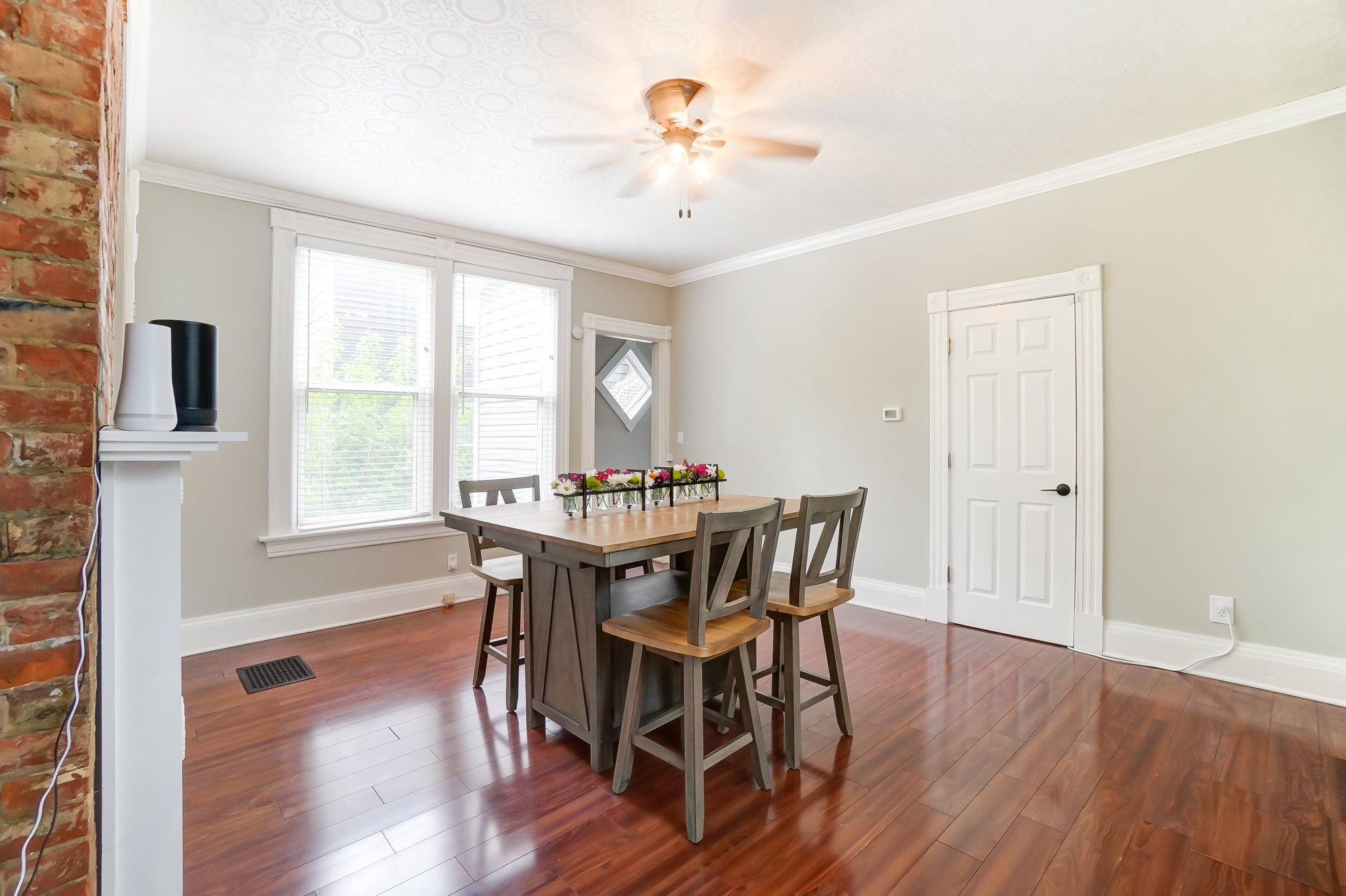 3760_hutton_st_web_018.jpg
