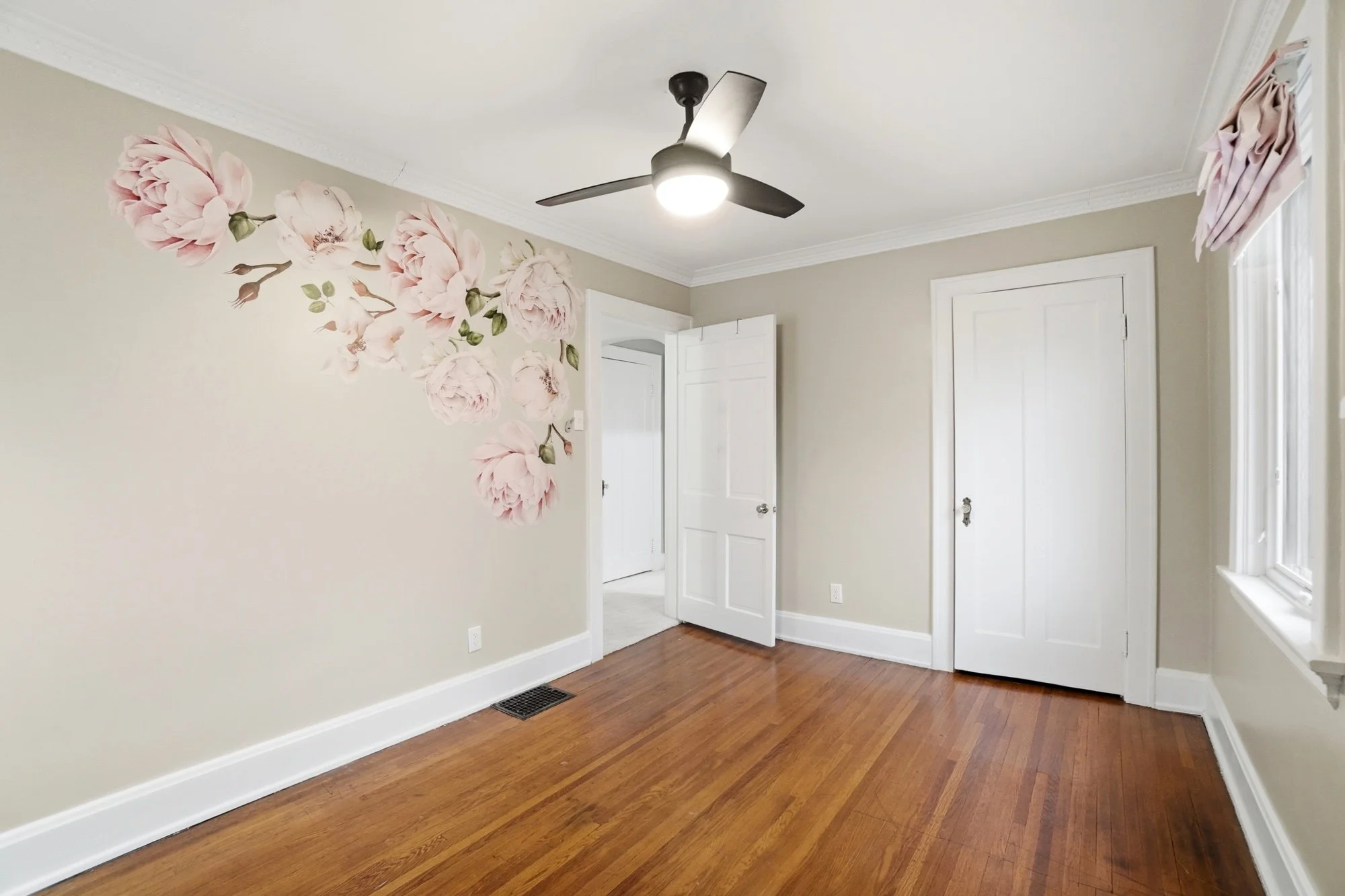 1352 westminster dr_web036.jpg