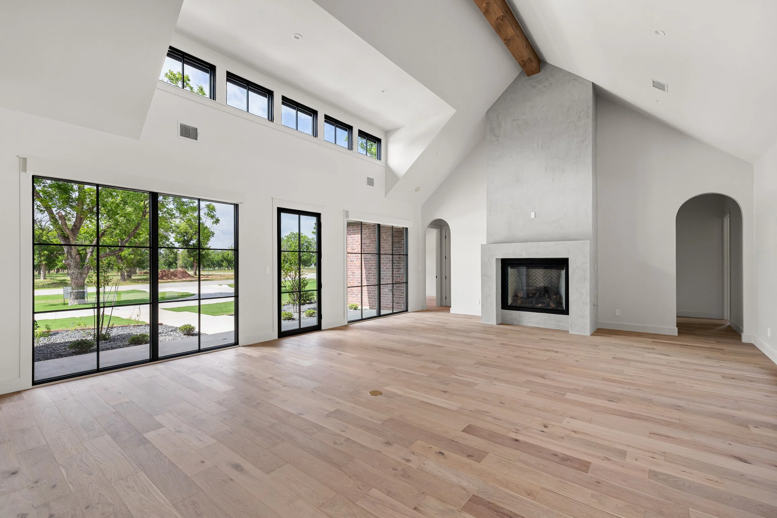 HomesBySignature_interior_Granbury-2004.jpg