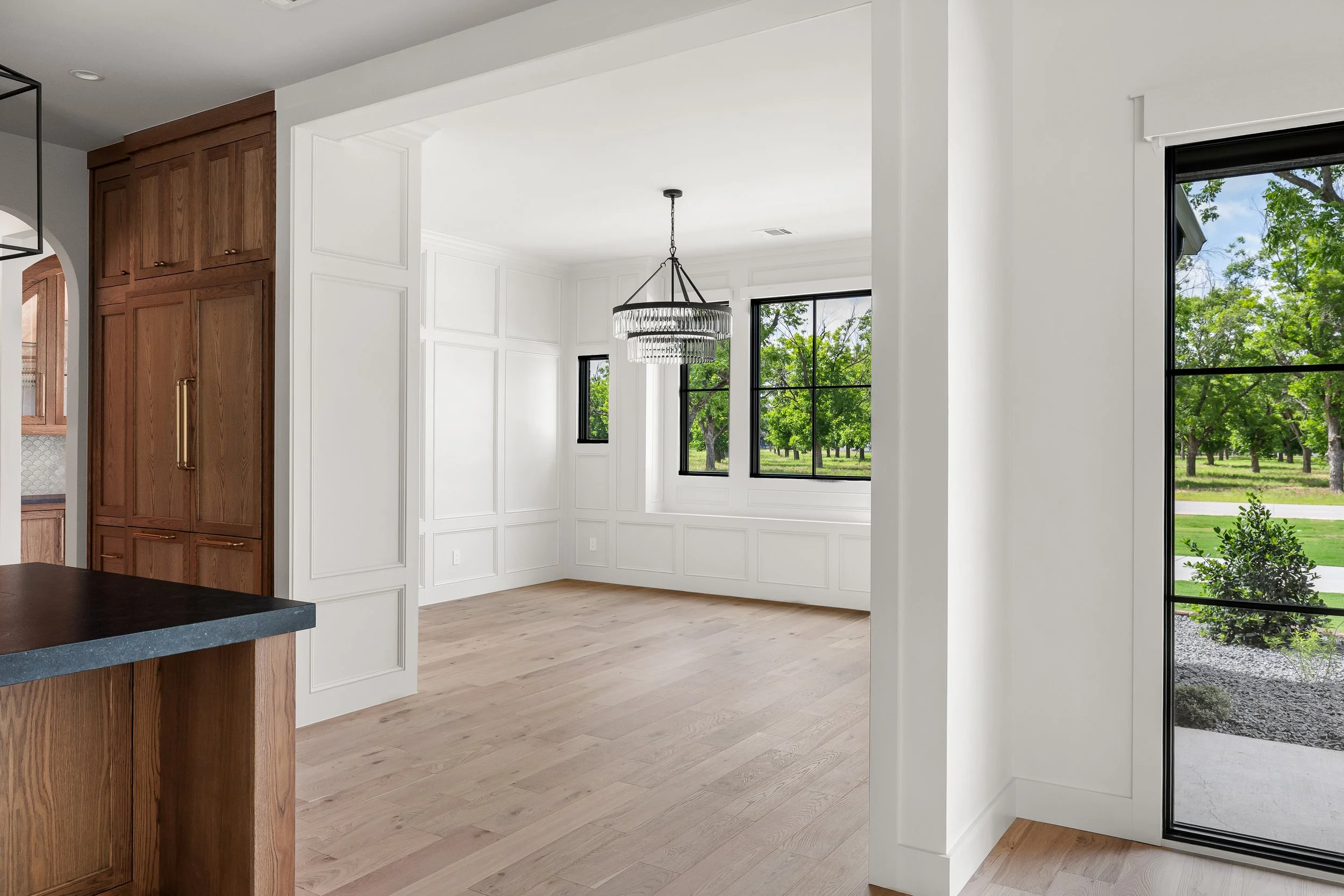 HomesBySignature_interior_Granbury-2005.jpg