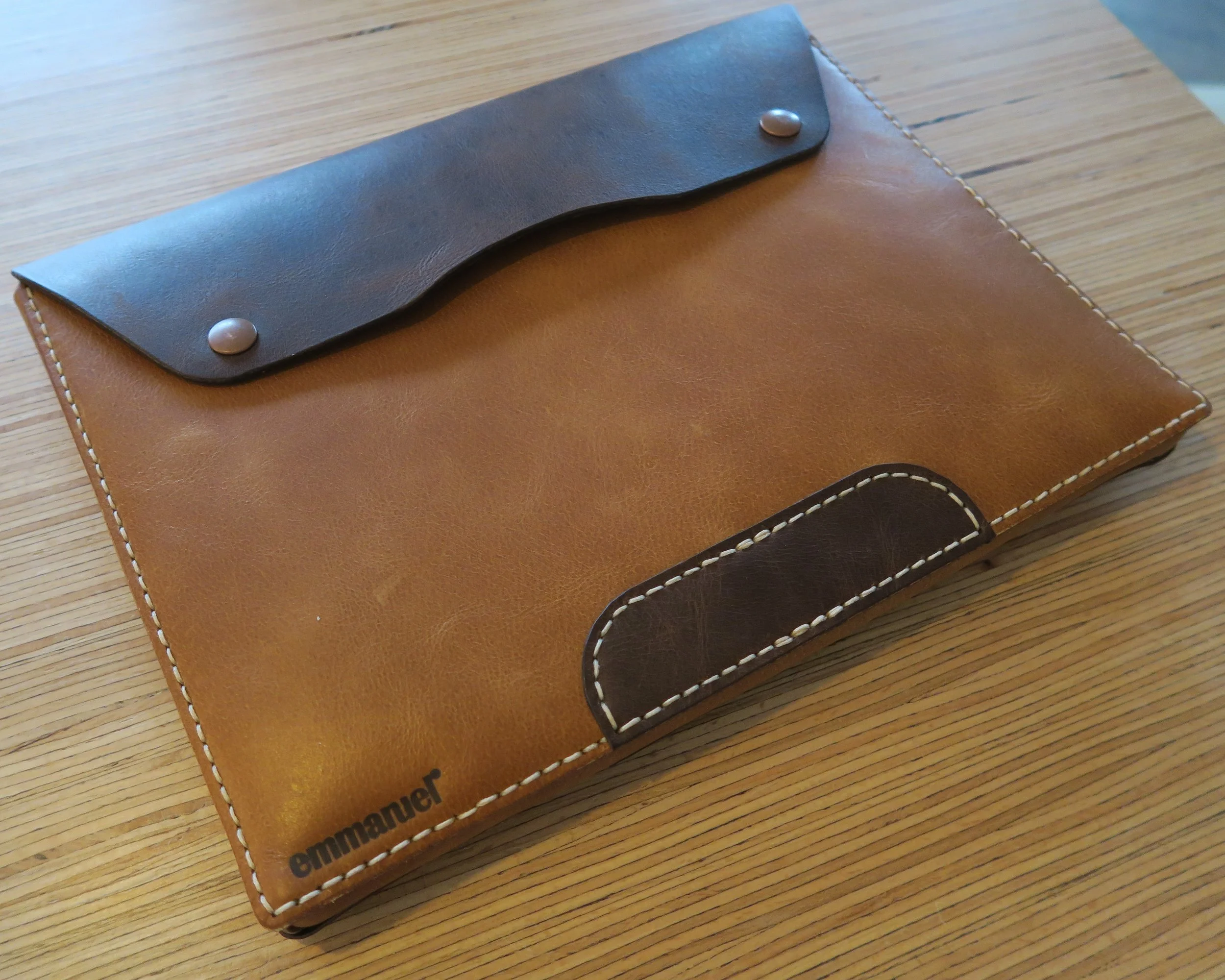 Pochette pour macbook réalisée sur commande