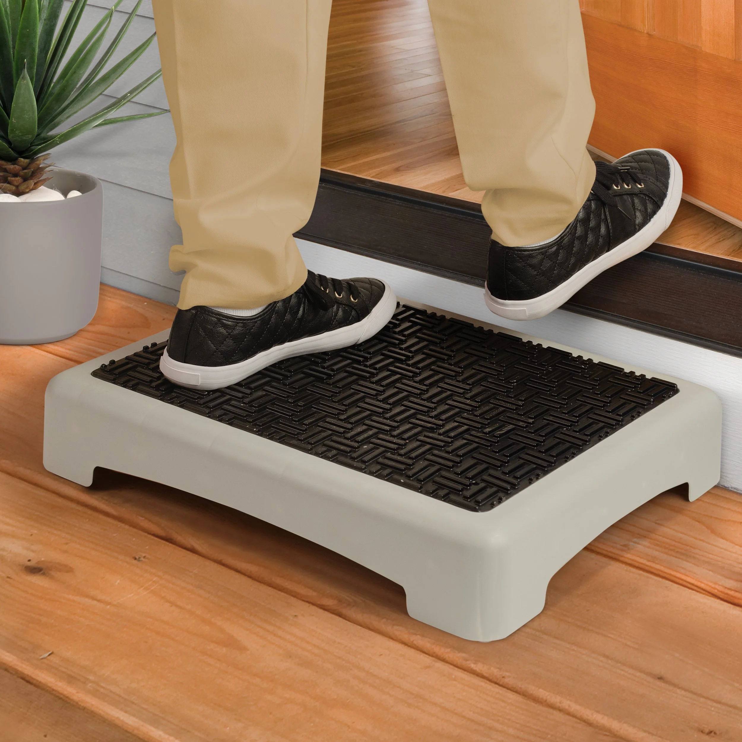 Deluxe Outdoor Mobility Step ~ Item#JB8906