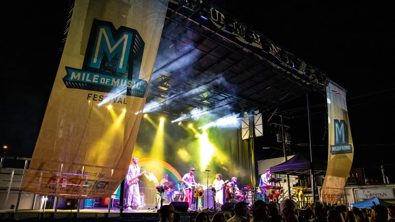 APPLETON, WI - Mile of Music 