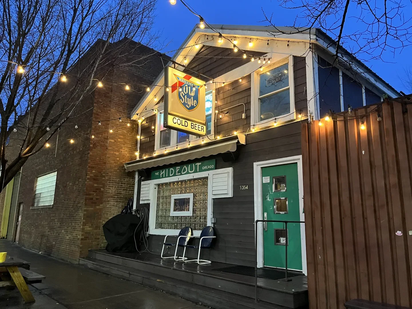 CHICAGO, IL - On Tour with Angela Autumn at The Hideout 