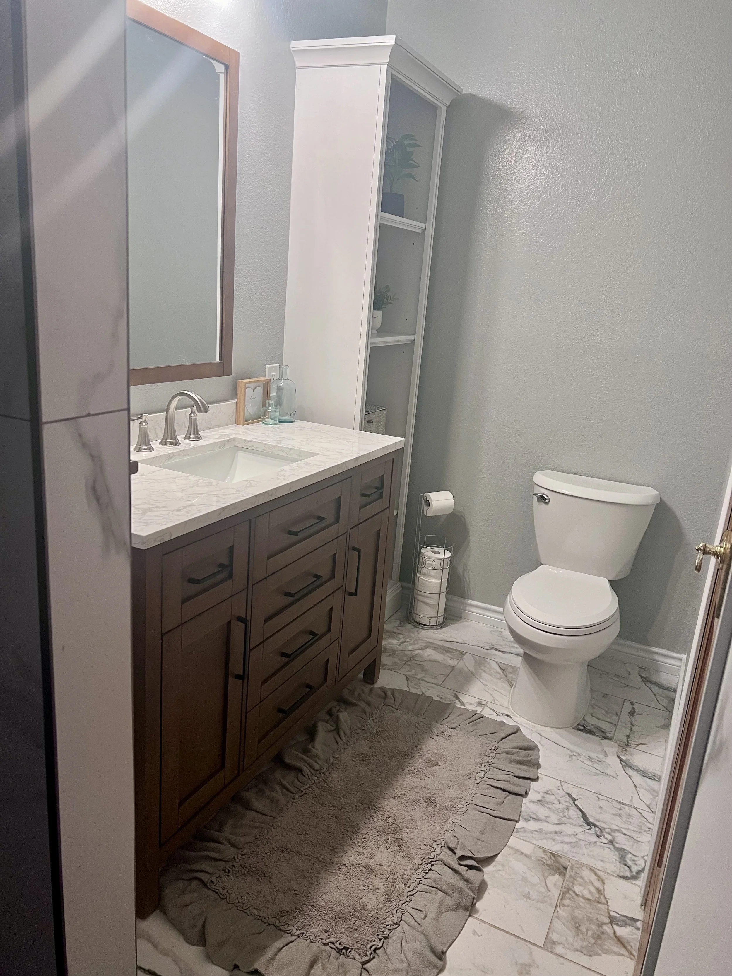 Guest Bathroom Remodel - Seguin, TX