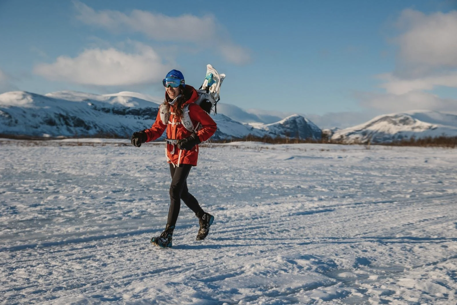 Ioana Barbu: Interview with Holly James