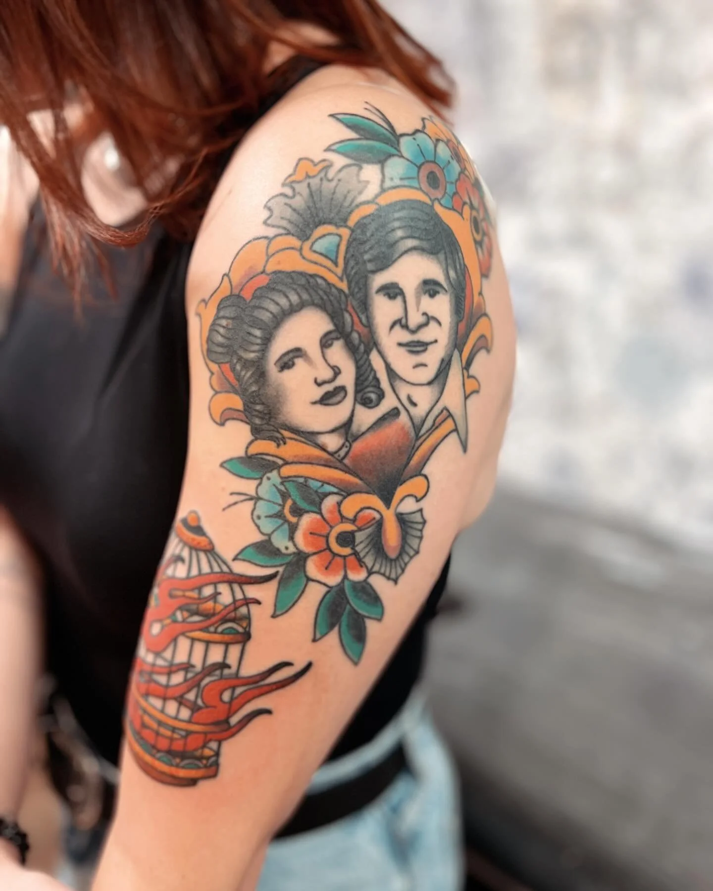 Bringing fresh life to meaningful ink! 🔥🕊️ 

Sometimes, it&rsquo;s good to revisit tattoos from the past and give them a new spark, just like we did with these caged flames for Michaela. 😁😁😁

Alongside it, you can see her grandparents&rsquo; por
