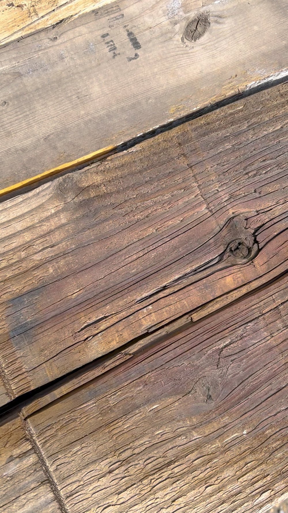Reclaimed Building Materials | Alberta