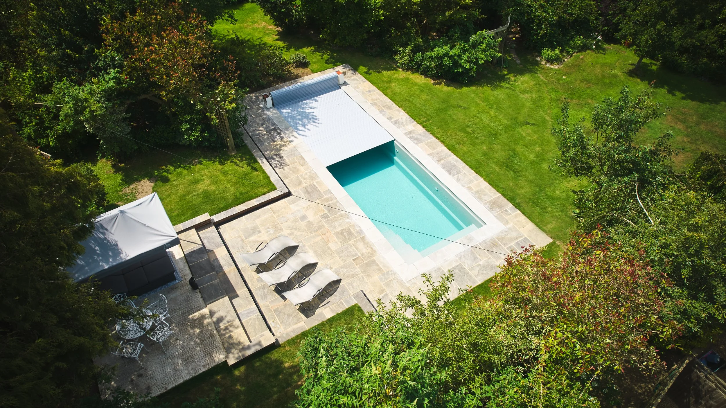 Contemporary Anthracite Grey 5.jpg