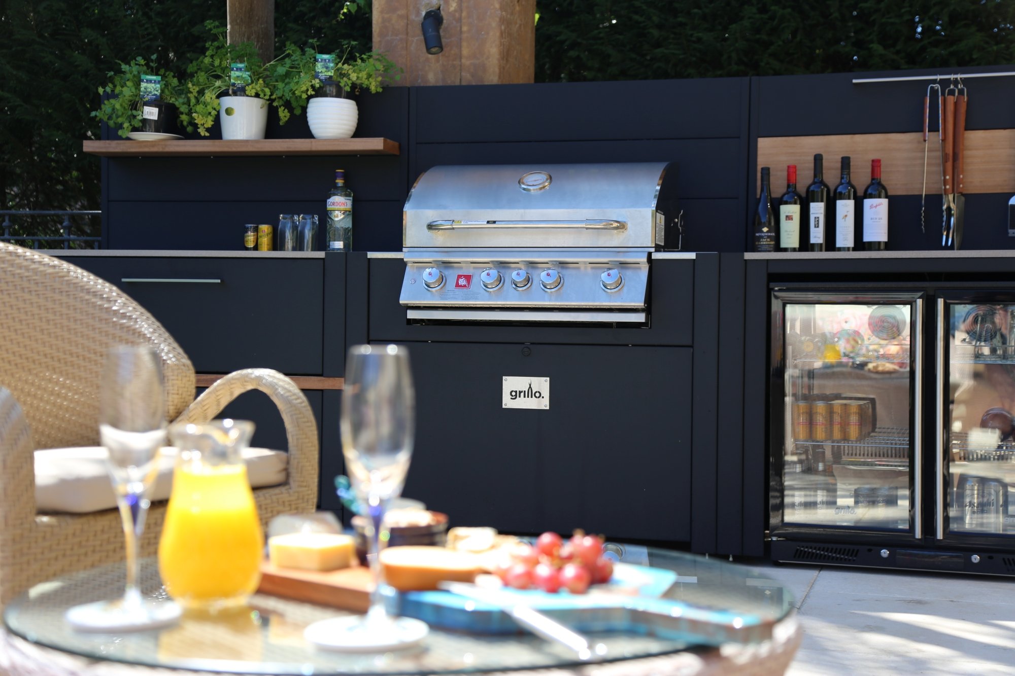Grillo Outdoor Kitchens - Gas BBQ 3 Unit Run.jpg