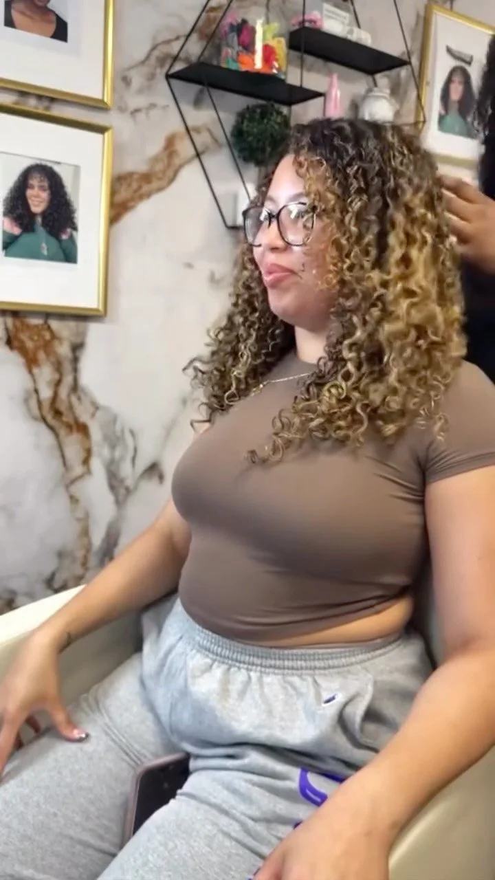Part 2: The Results
She absolutely loved her hair π«ΆπΎβ€οΈ we brought it back to life!
#curlycut #curlspecialist #massachusetts #boston #curlyhair #bostoncurlysalon #bostonhairstylist #washngo