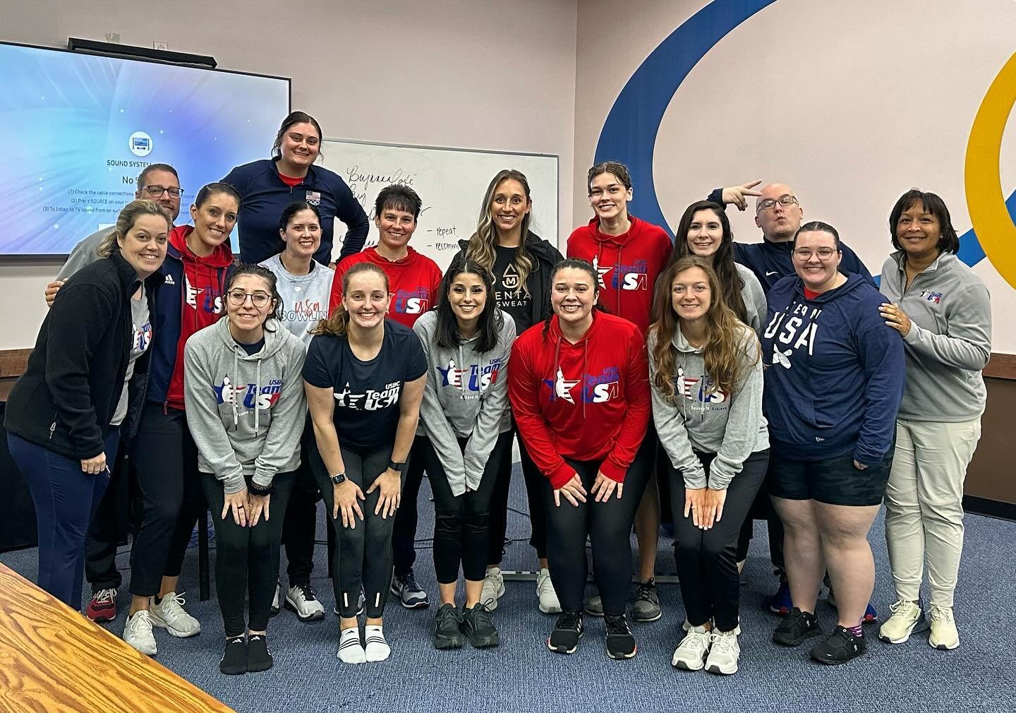 Had a blast yesterday with Team USA Bowling at their Training Camp! 

So awesome to see them valuing the mental aspects of performance as much as the physical aspects.

Like they said, bowling is 90% mental. 🇺🇸 🎳 🧠

#mentalsweat