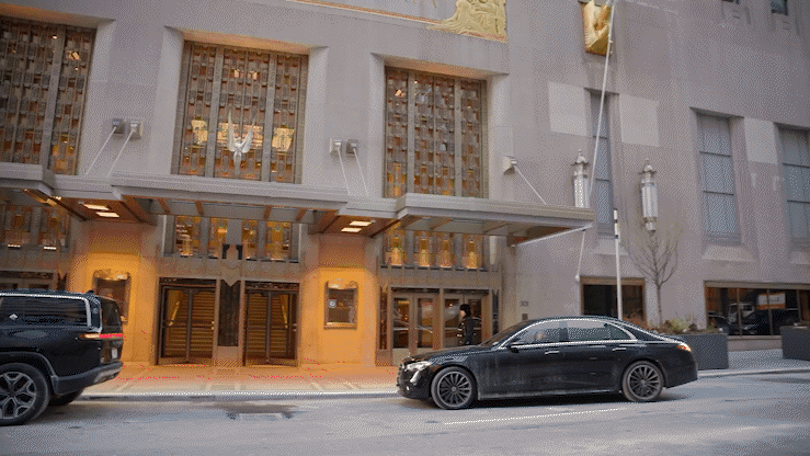 hilton.gif