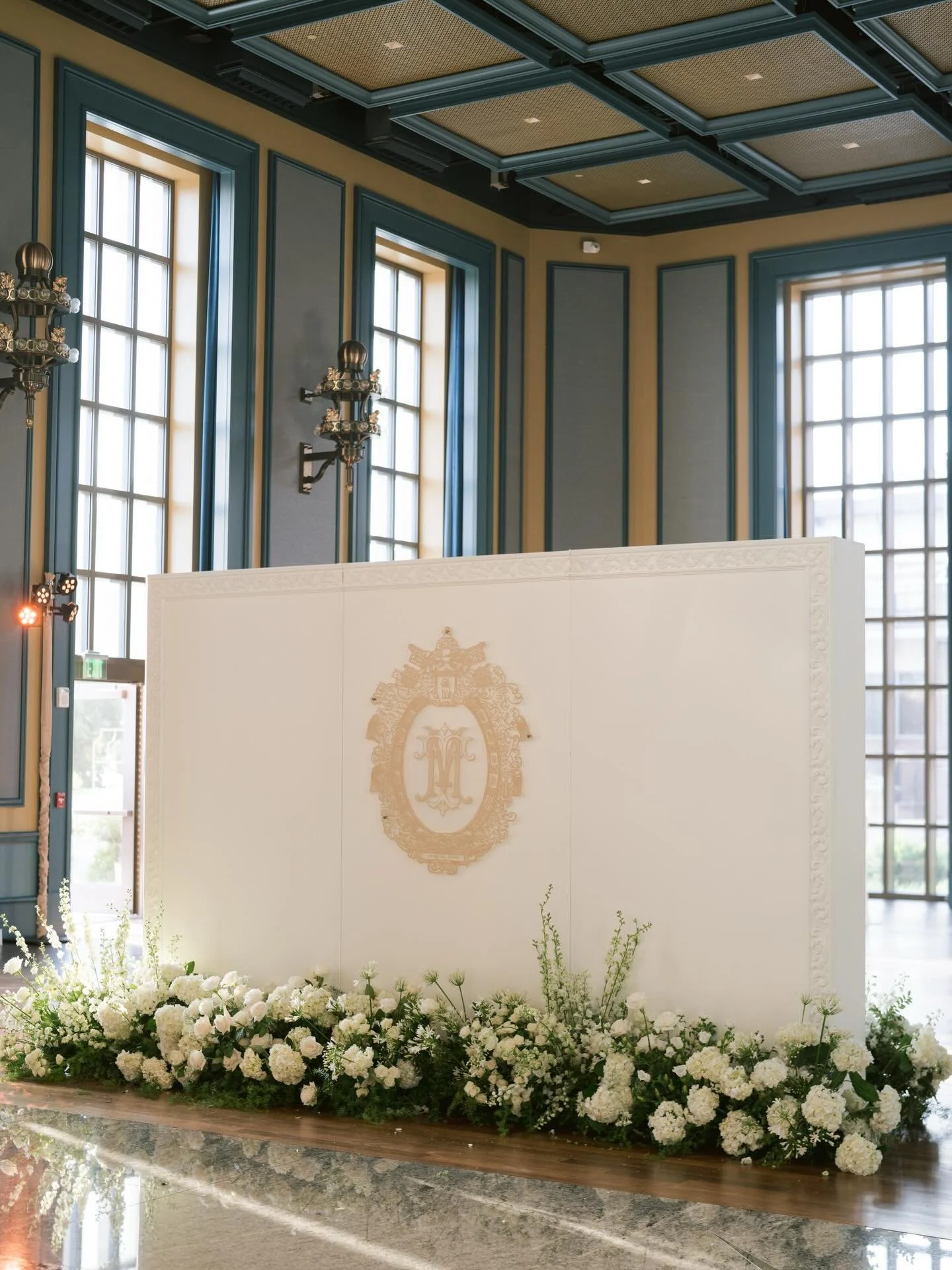 A seating chart that has lived rent free in my mind for months now! 

My most favorite custom build of 2026 &mdash; a true showstopper from top to bottom. From the ornate framing to the acrylic panels and lush garden-style florals, every detail was d