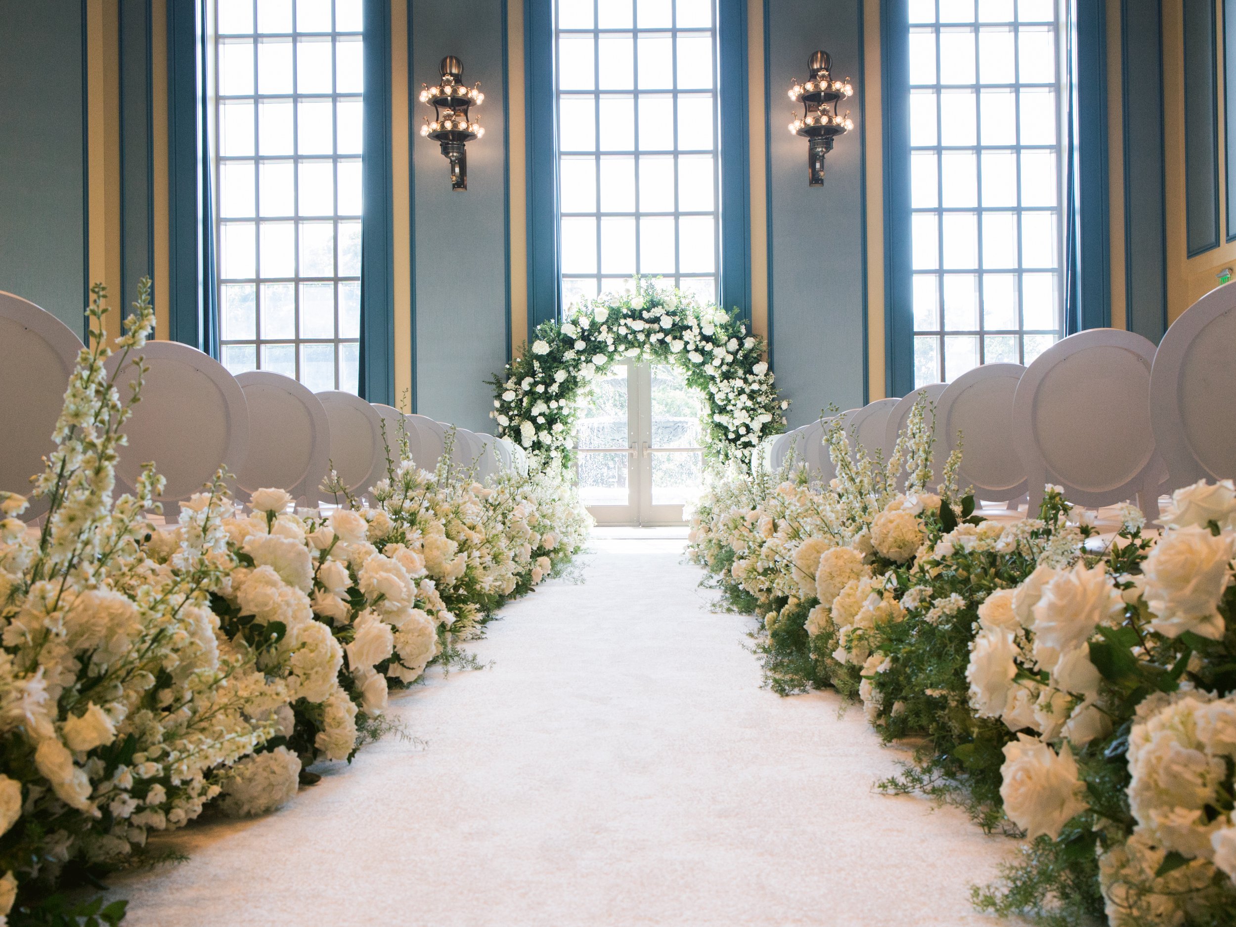Fisher Center Belmont romantic classic Wedding_Fete Nashville Luxury_Michelle Beller 325.jpeg