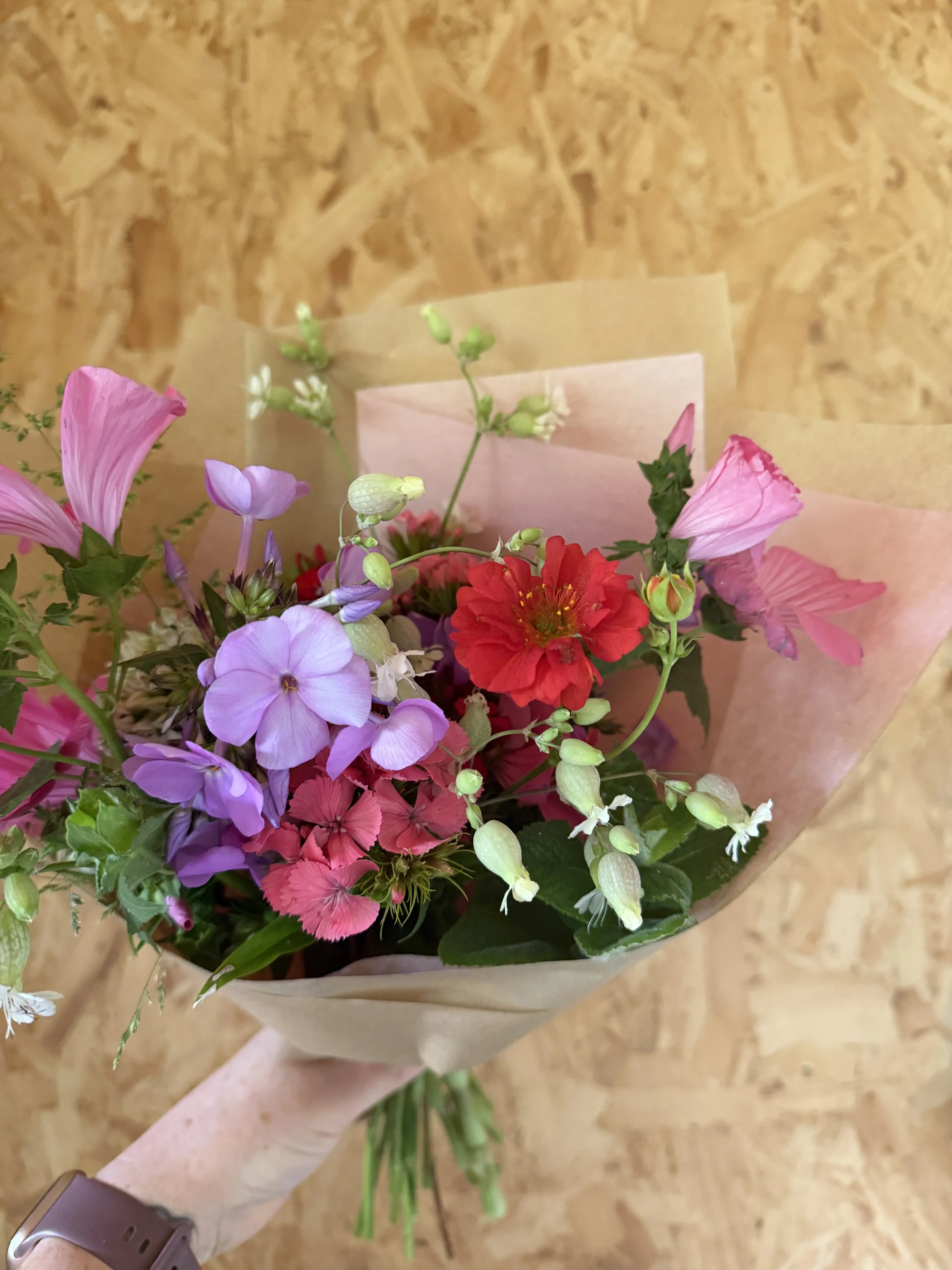 Friday Flowers - June / Mehefin