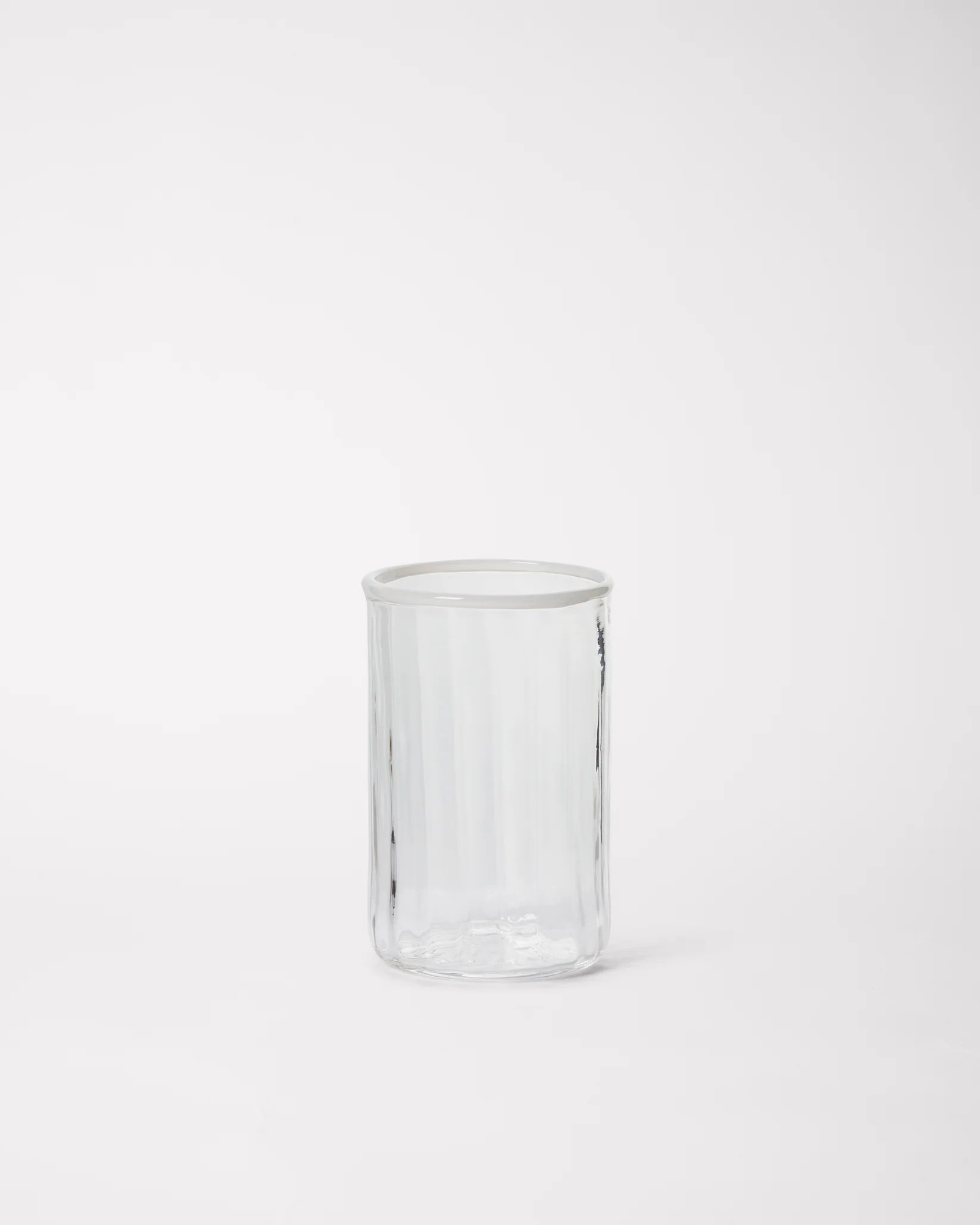 akuaobjects_peterglasssmall_white_4628c798-49d4-4368-84a7-3e2facd9ba9b.jpeg