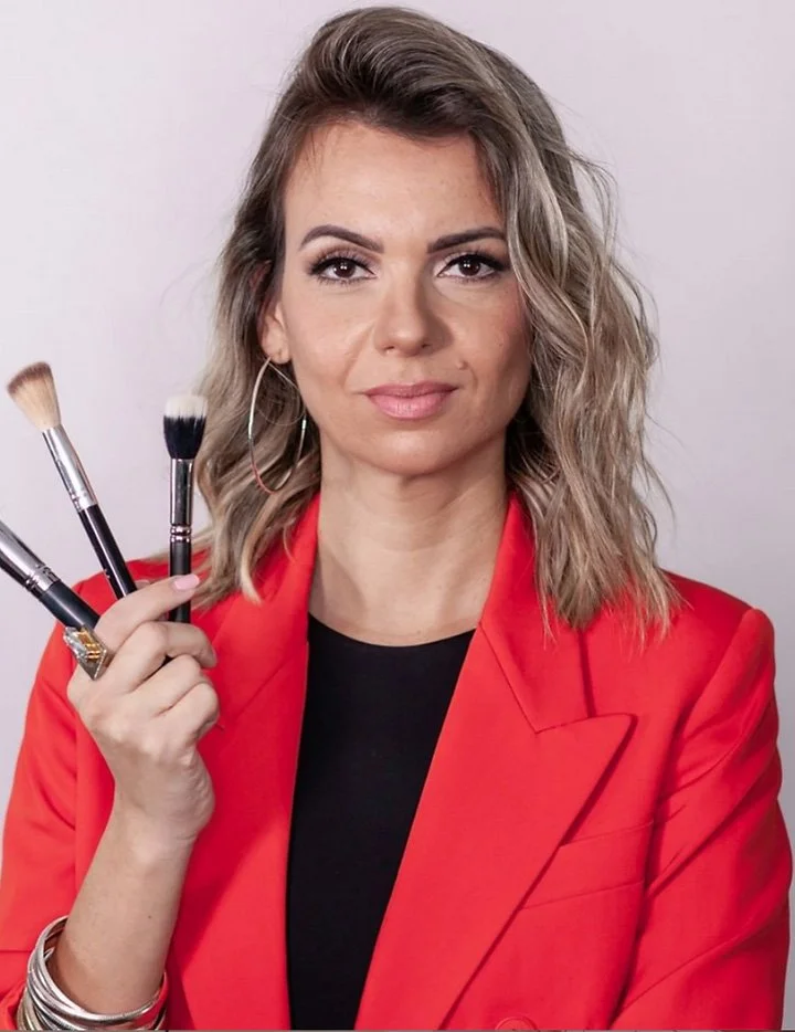 Nina Gomes - Testimonials.jpg