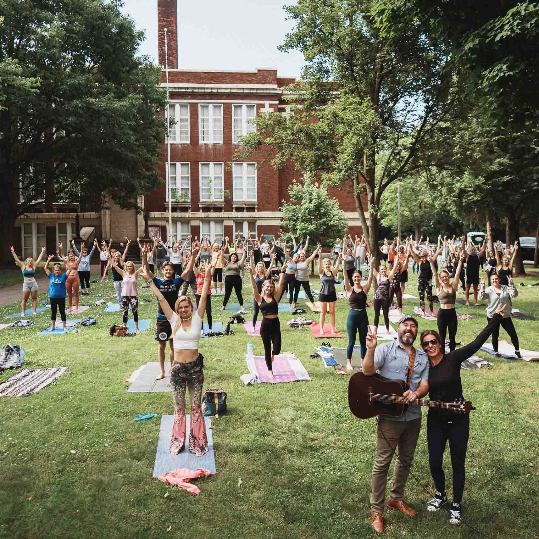 Get ready to groove at Yoga in the Park this Saturday! 🌞 

Bring your crew for some outdoor fun! Special guest Shawn Brewster will be strumming acoustic magic while Natalie leads a blissful all-levels flow from 9-10am. 

Afterward, hit up the @heart