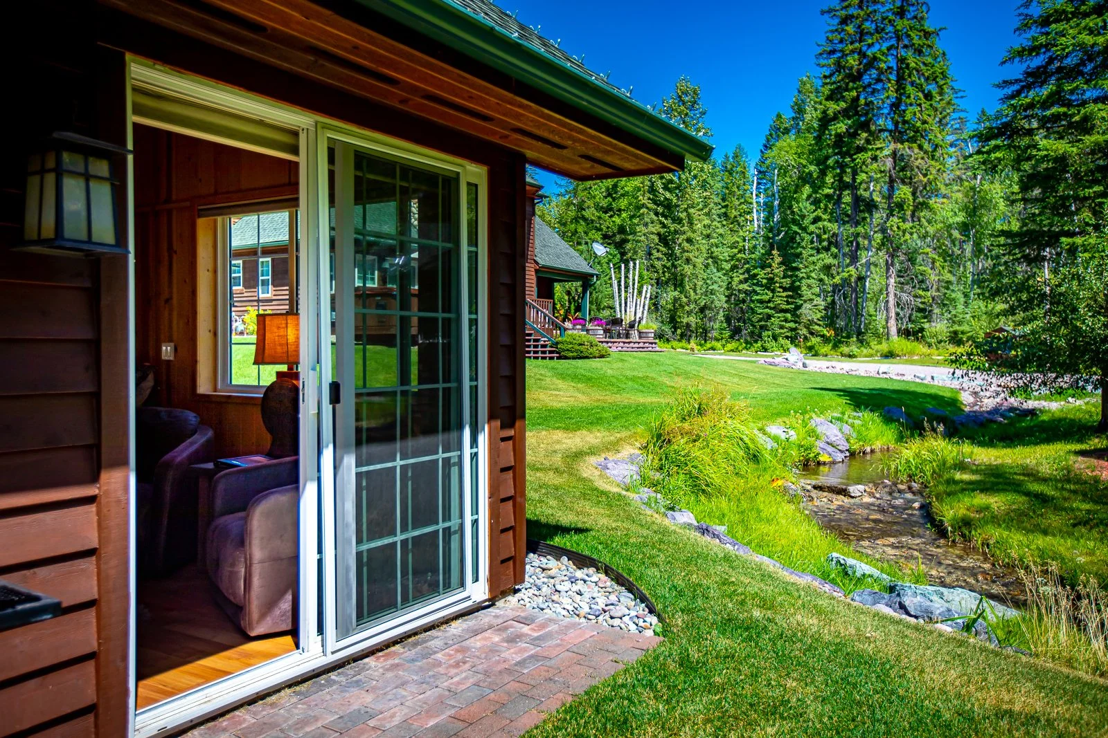 41 cabin creekside.JPG