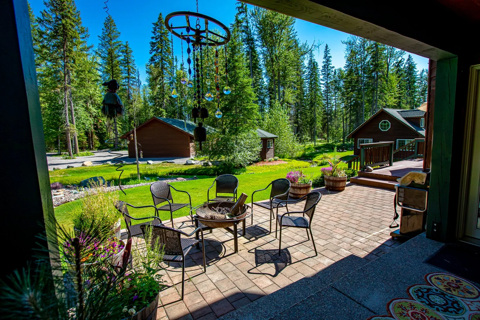 29 lodge - back deck firepit .JPG