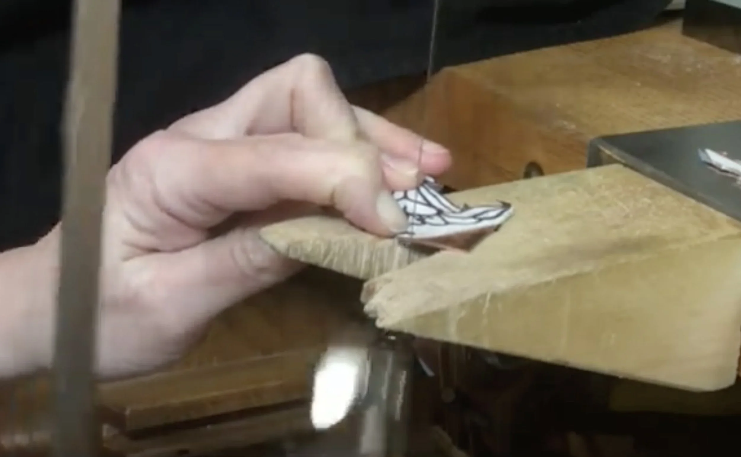 sawing1.jpg