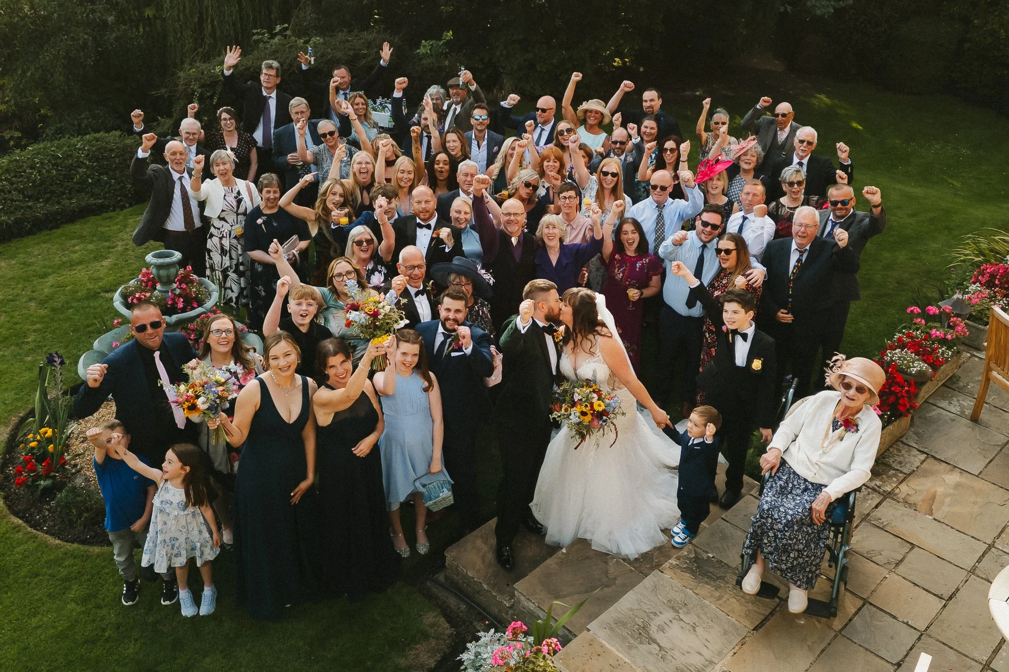 albright-hussey-manor-wedding-group-shot-shrewsbury-jamie-rickett-photography_092.JPG