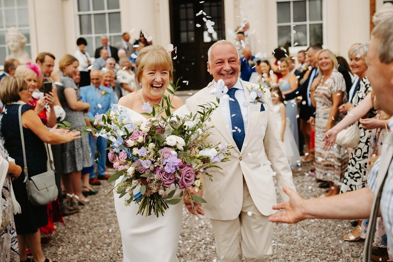 𝐒𝐚𝐧𝐝𝐫𝐚 𝐚𝐧𝐝 𝐌𝐚𝐫𝐤 🤍
This week I had the absolute pleasure of photographing Sandra and Mark’s wedding at the beautiful Hawkstone Hall near Shrewsbury.
Their story is one of those that makes you believe in timing and second chances.