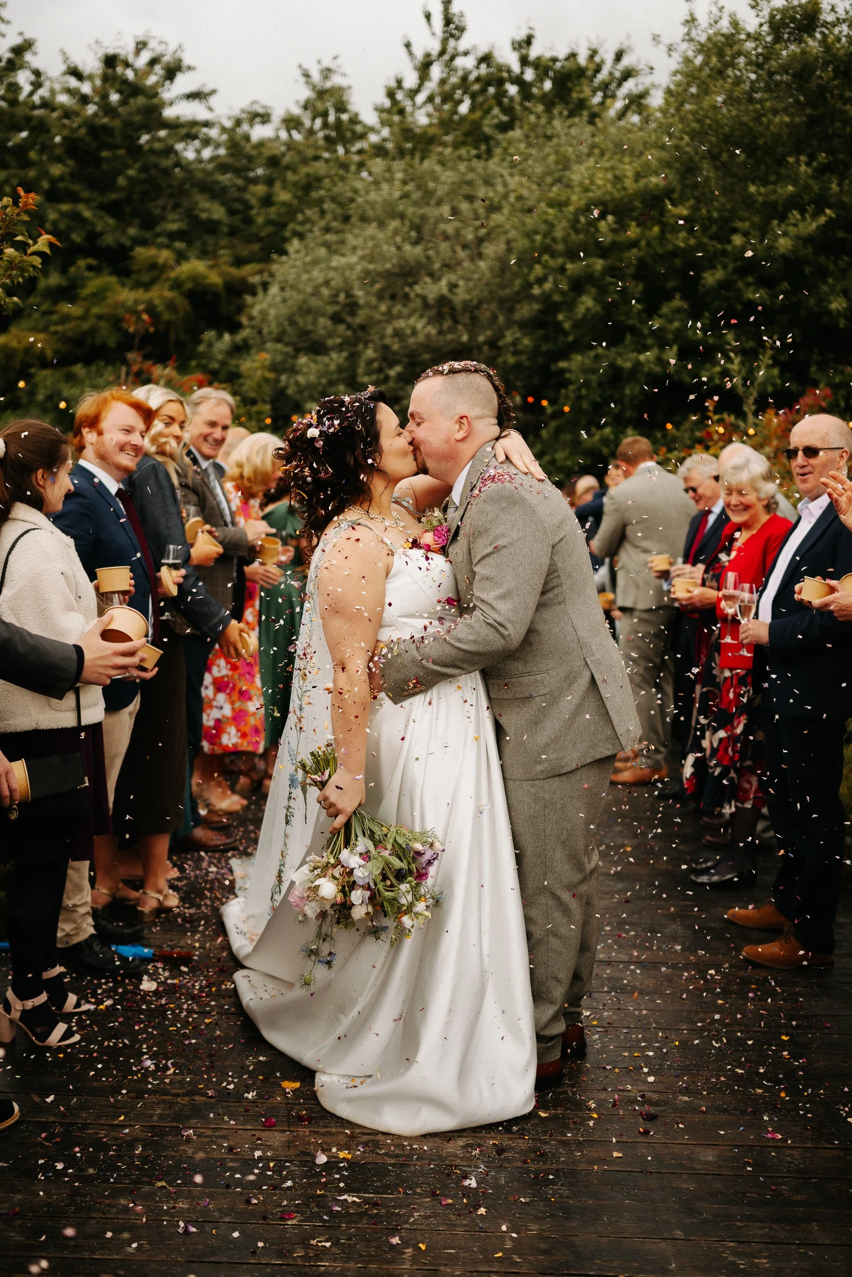 Royle-Forest-Wedding-Photography-By-Shropshire-Wedding-Photographer-Jamie-Ricketts-Photography-Wedding-Confetti-001-2.jpg