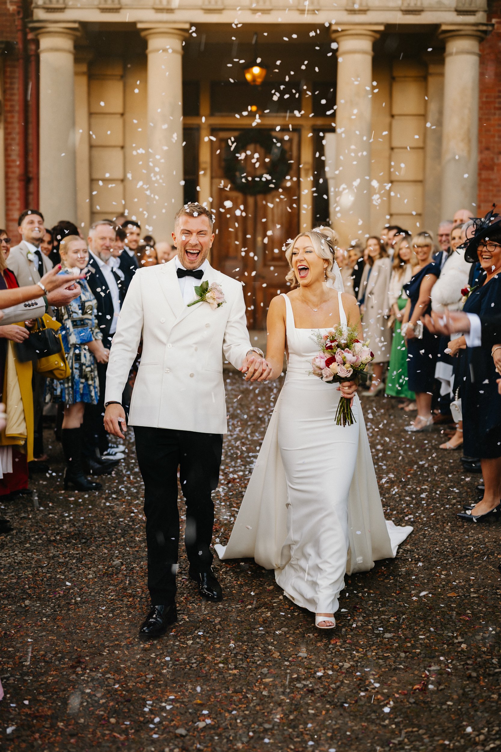 Netley-Hall-Wedding-Photography-By-Shropshire-Wedding-Photographer-Jamie-Ricketts-Photography-Wedding-Confetti-001-2.jpg