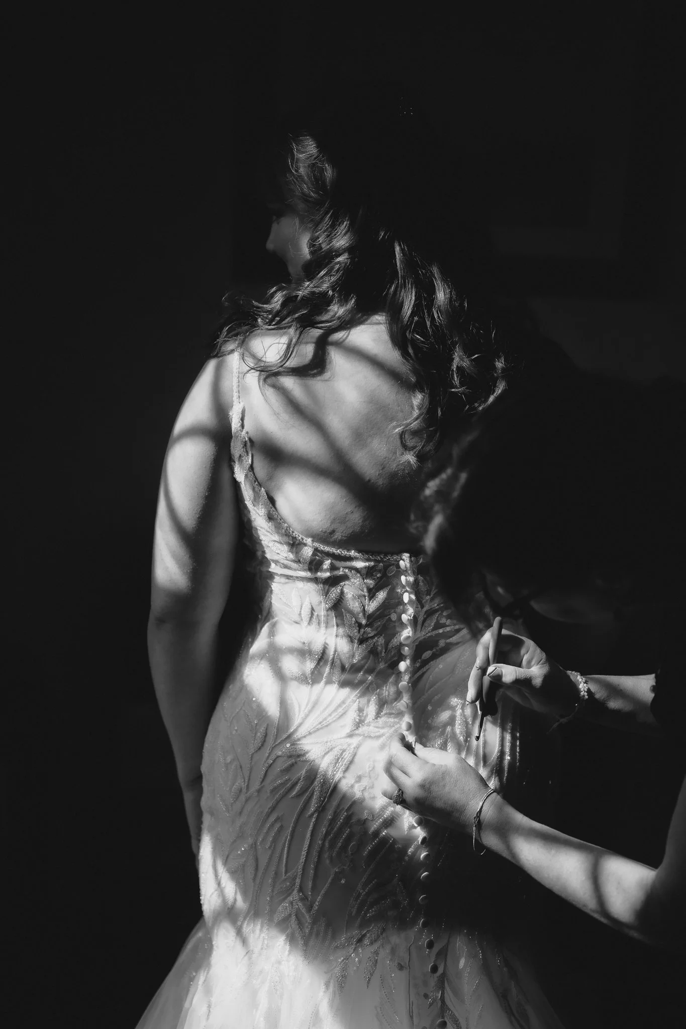 albright-hussey-manor-wedding-bride-shrewsbury-jamie-rickett-photography_010.JPG