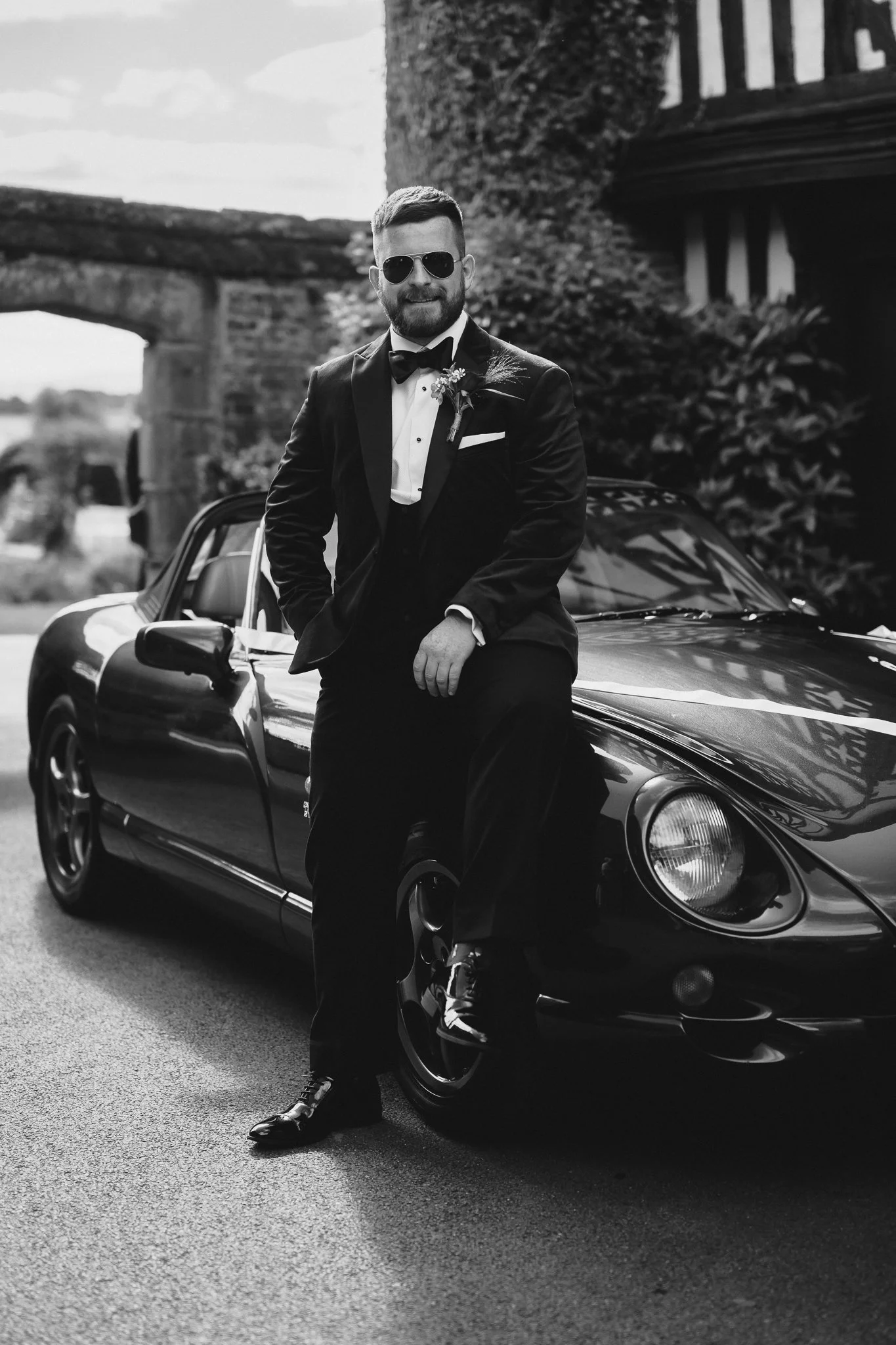 albright-hussey-manor-wedding-groom-shrewsbury-jamie-rickett-photography_030.JPG