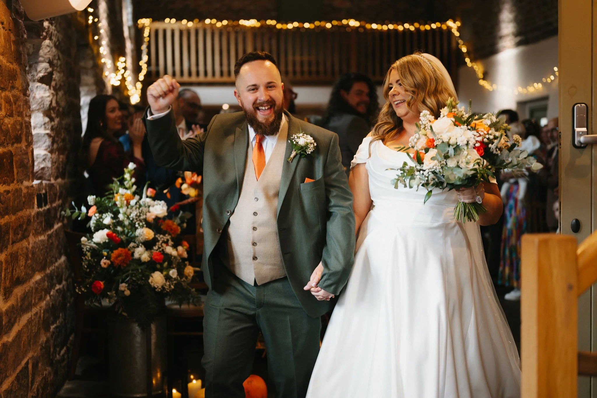The-Ashes-Barns-Wedding-Photography-by-Staffordshire-Wedding-Photographer-Jamie-Ricketts-Photography_052.JPG