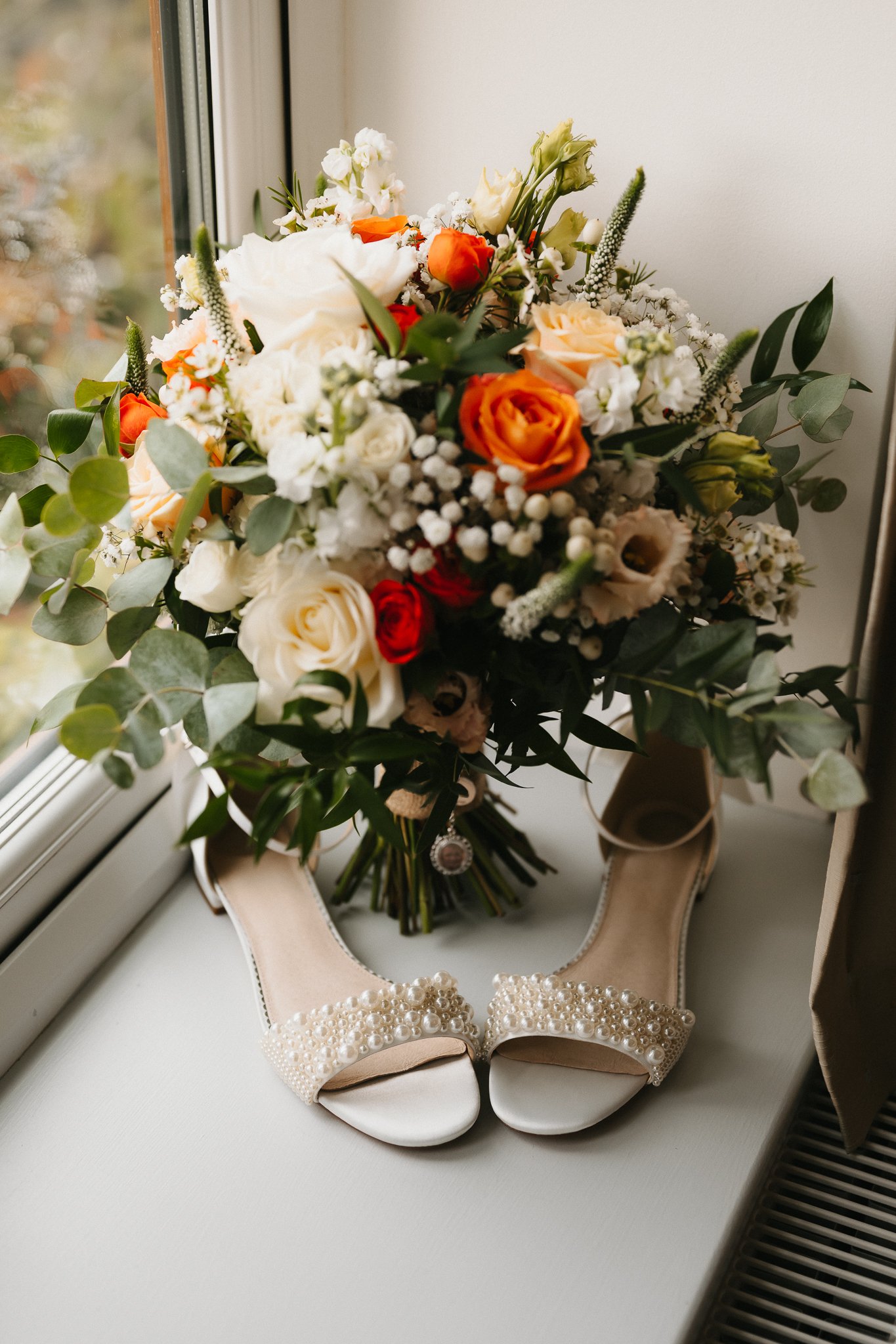 The-Ashes-Barns-Wedding-Photography-by-Staffordshire-Wedding-Photographer-Jamie-Ricketts-Photography_006.JPG