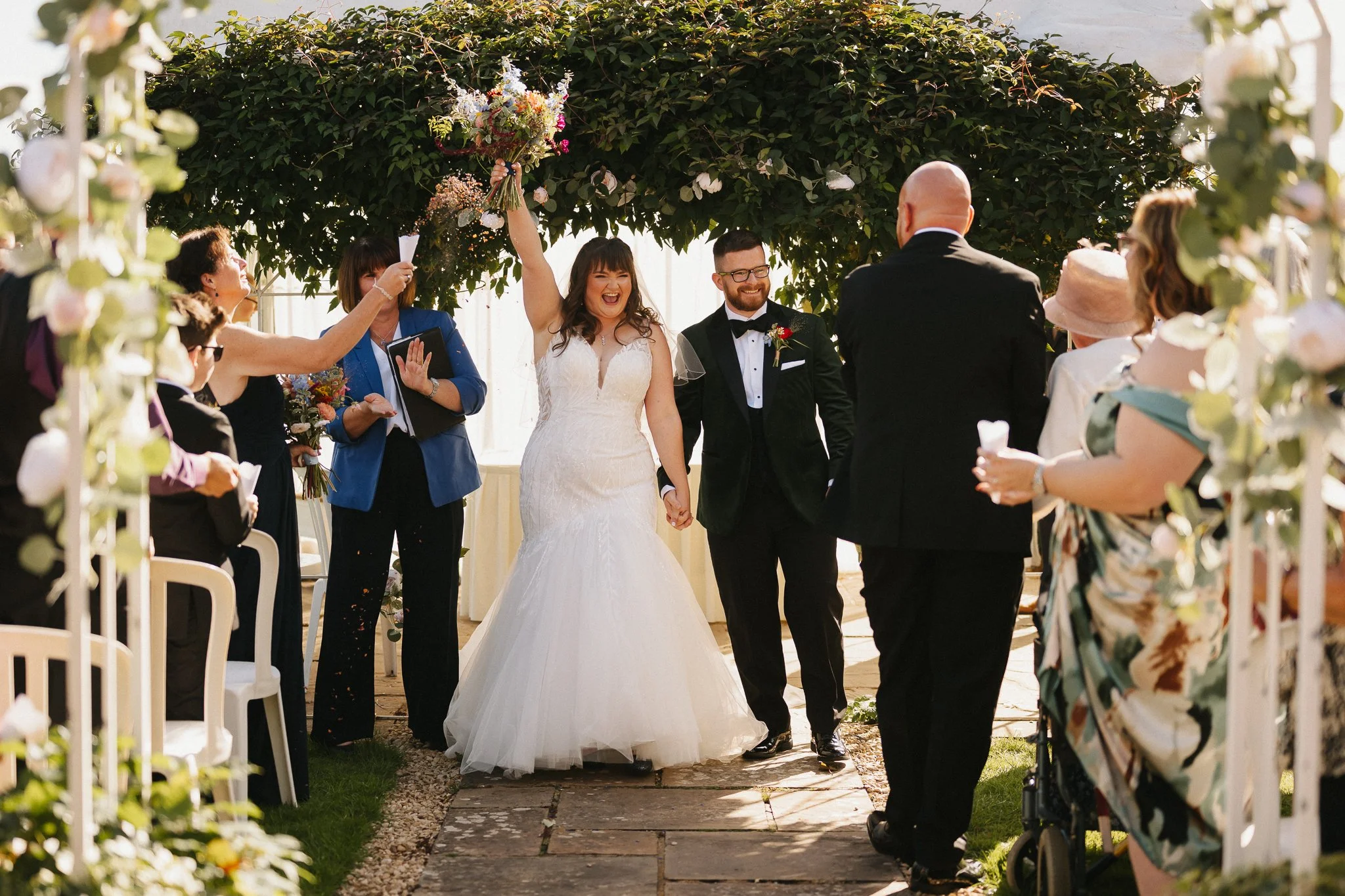 albright-hussey-manor-wedding-confetti-shrewsbury-jamie-rickett-photography_088.JPG