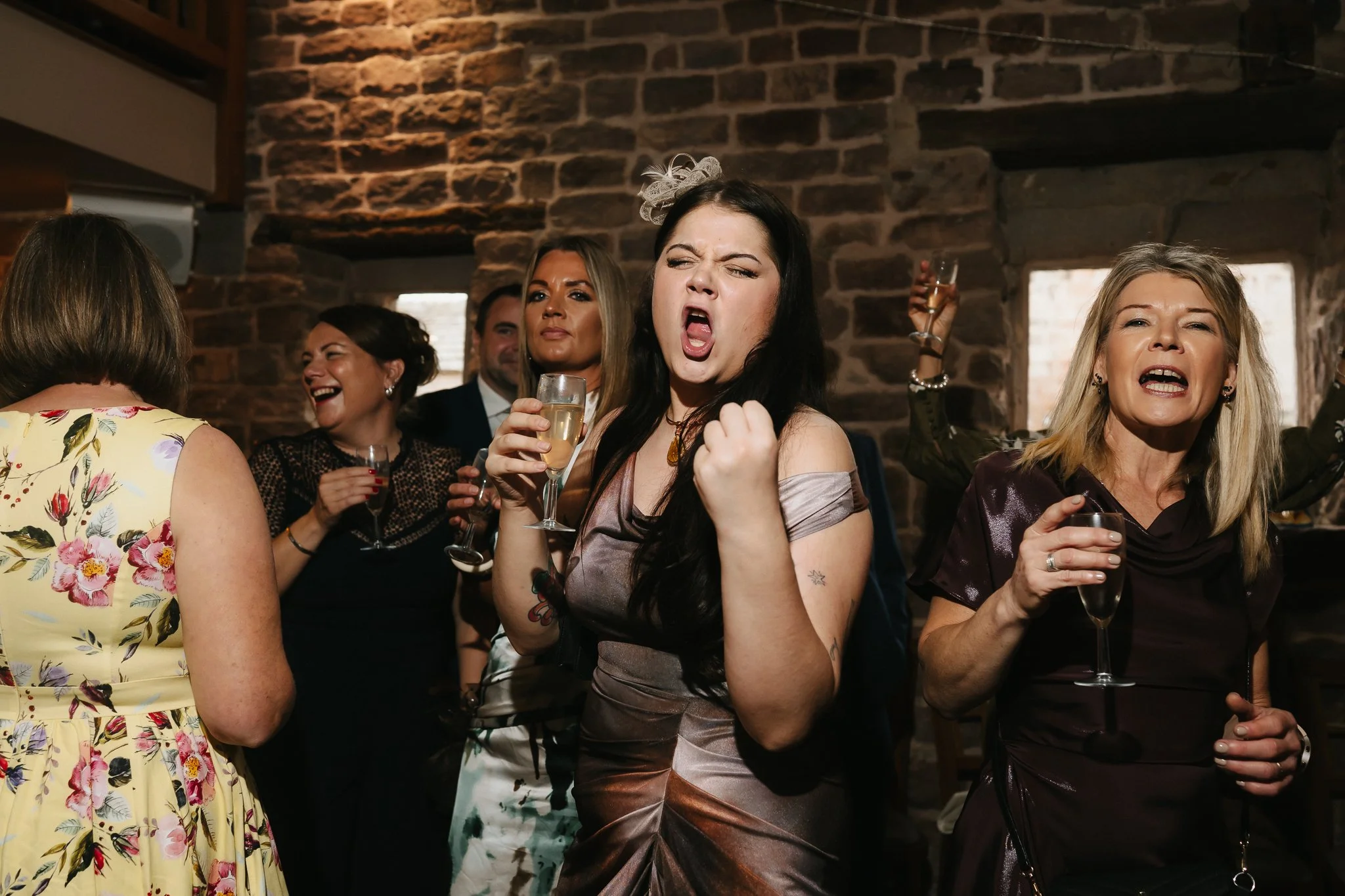 The-Ashes-Barns-Wedding-Photography-by-Staffordshire-Wedding-Photographer-Jamie-Ricketts-Photography_096.JPG