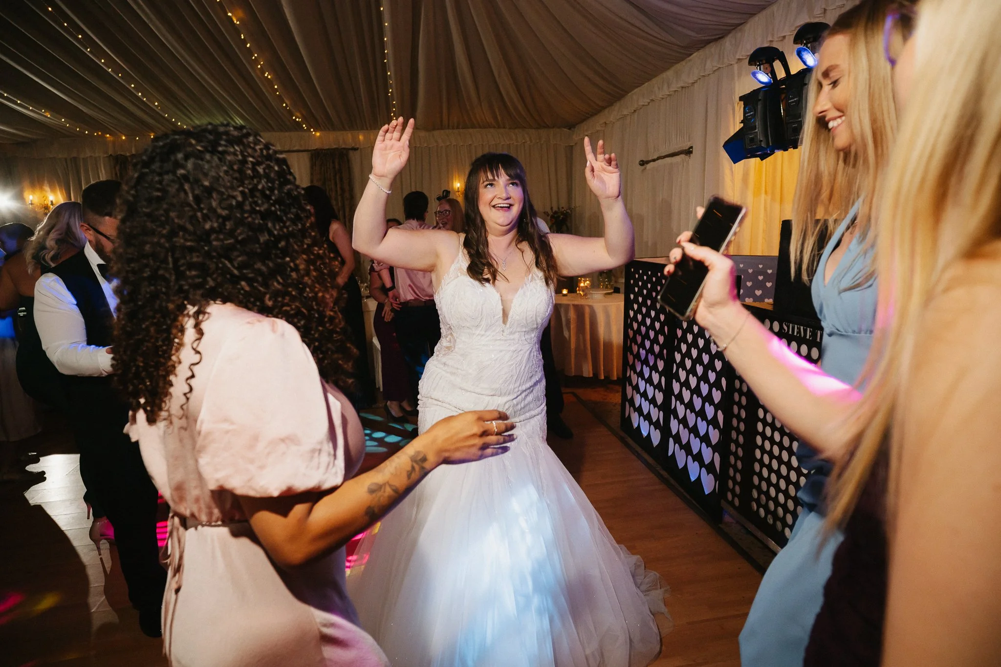 albright-hussey-manor-wedding-first-dance-shrewsbury-jamie-rickett-photography_152.JPG