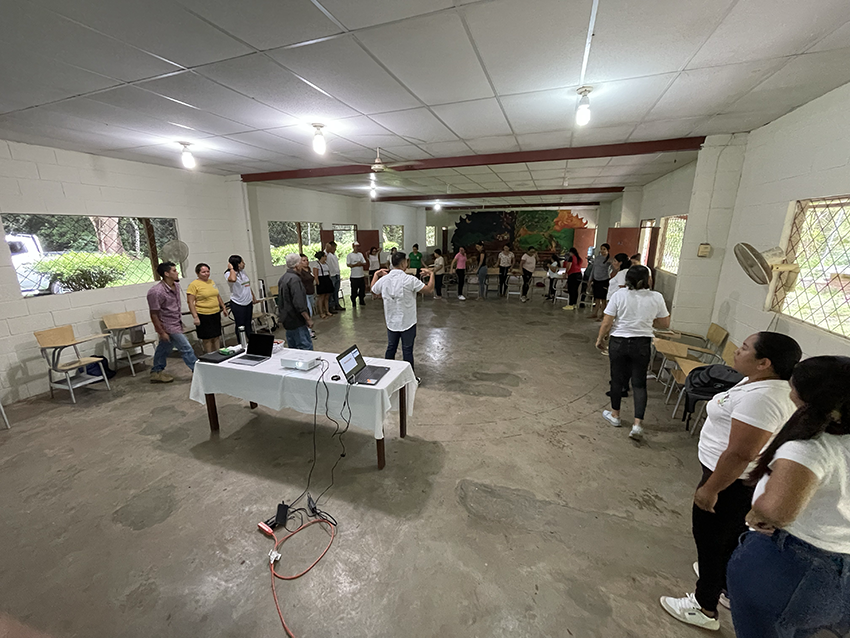 Capacitacion en Chalatenango.png