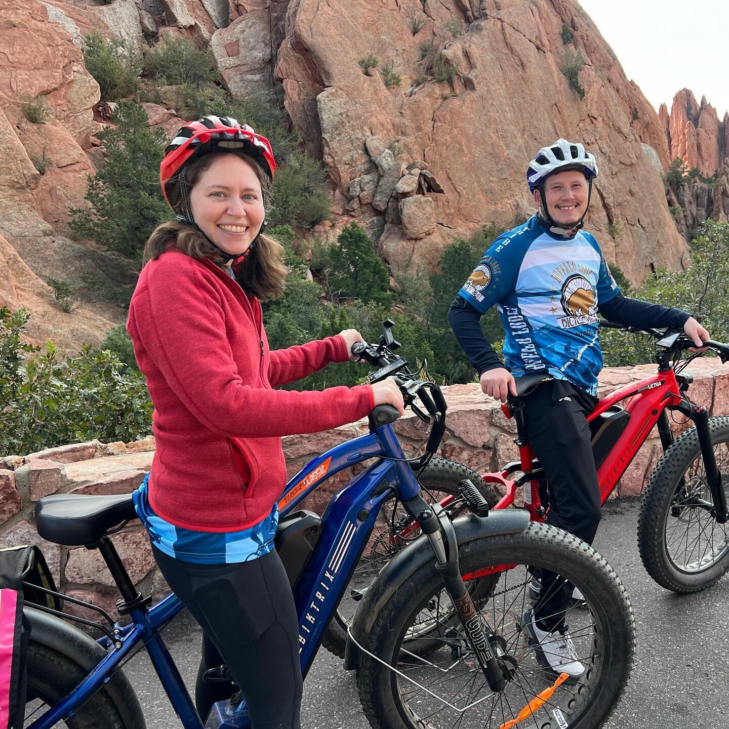 🎄Merry Christmas for the Clarke&rsquo;s in Colorado 🏔️

We had plenty of adventures and travels visiting Grand Teton NP, Yellowstone NP, and Rocky Mountain NP finishing our first year as Service Adventure Leaders and beginning our second year. 

Ea