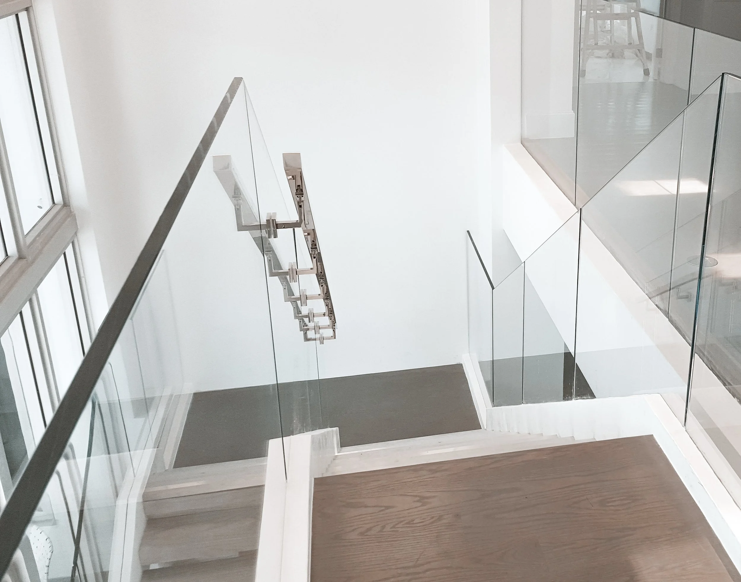 Glass Railing professional glass installation services