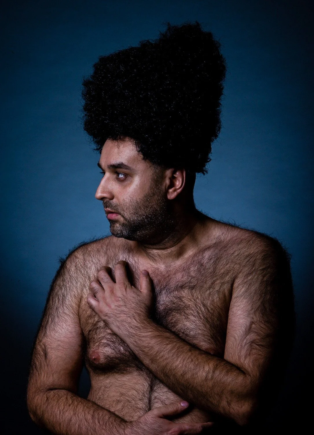 hairstylist-Riad-Azar-by-EvaMueller-queer-portrait.jpg