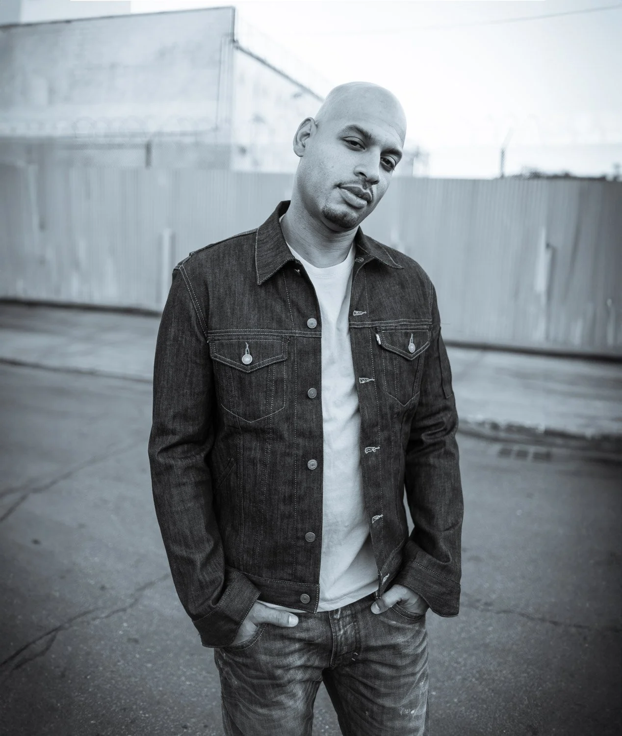 dj-portrait-DennisFerrer-by-EvaMueller_0833.jpg