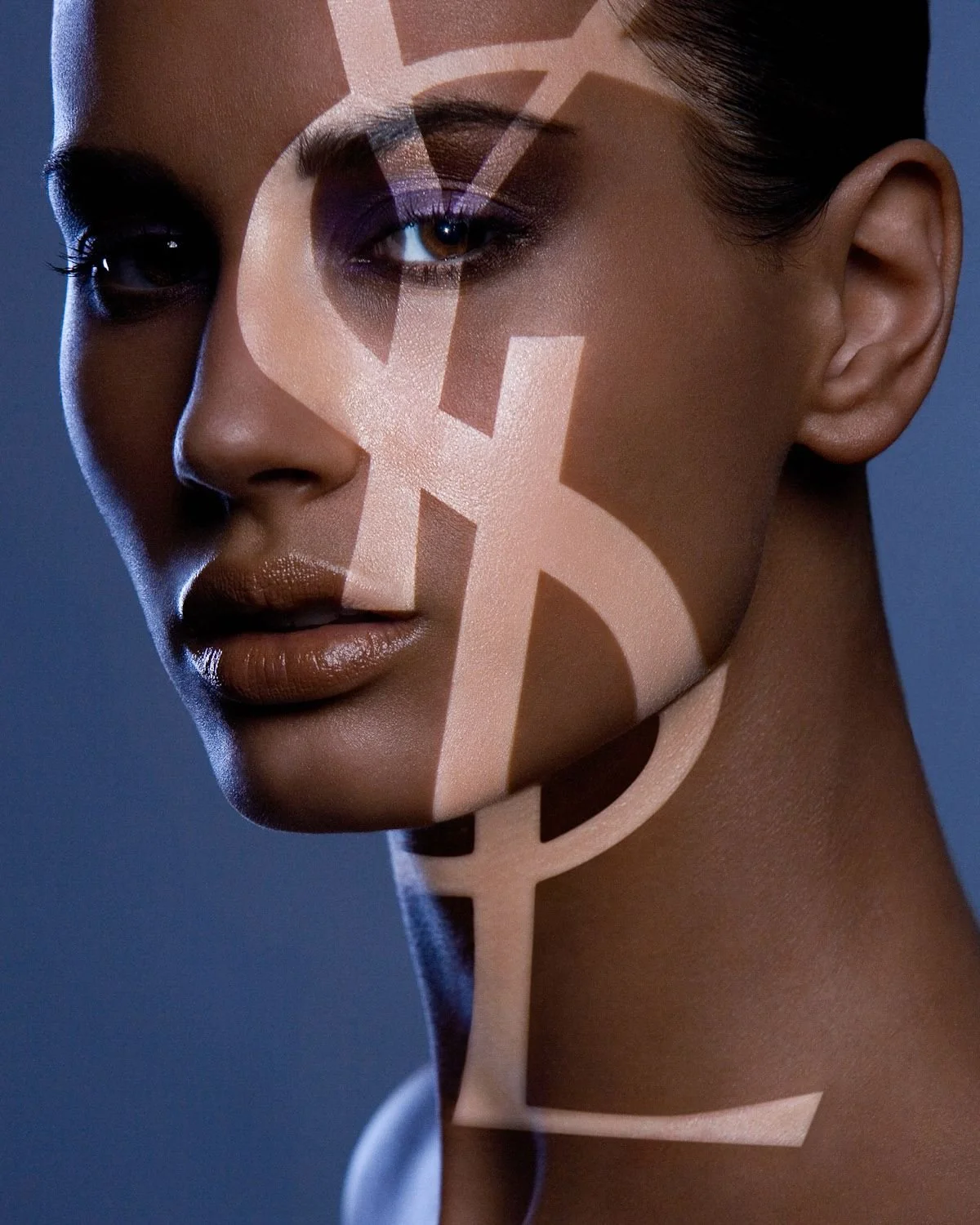 EvaMueller-Tush-magazine-YSL-Projection-photography.jpg