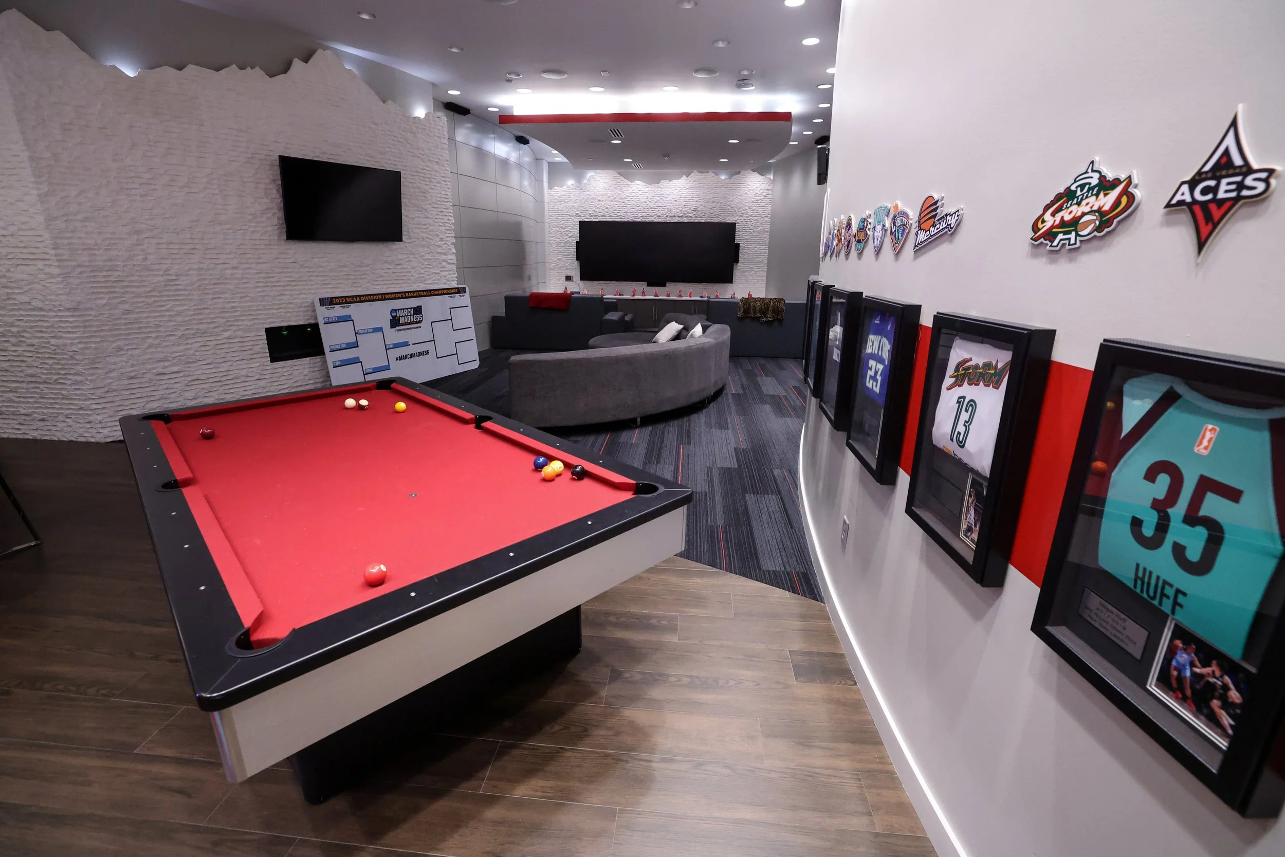 02022024_UU_WBB_Utah Womens Basketball Facilities hd edits 20.JPG